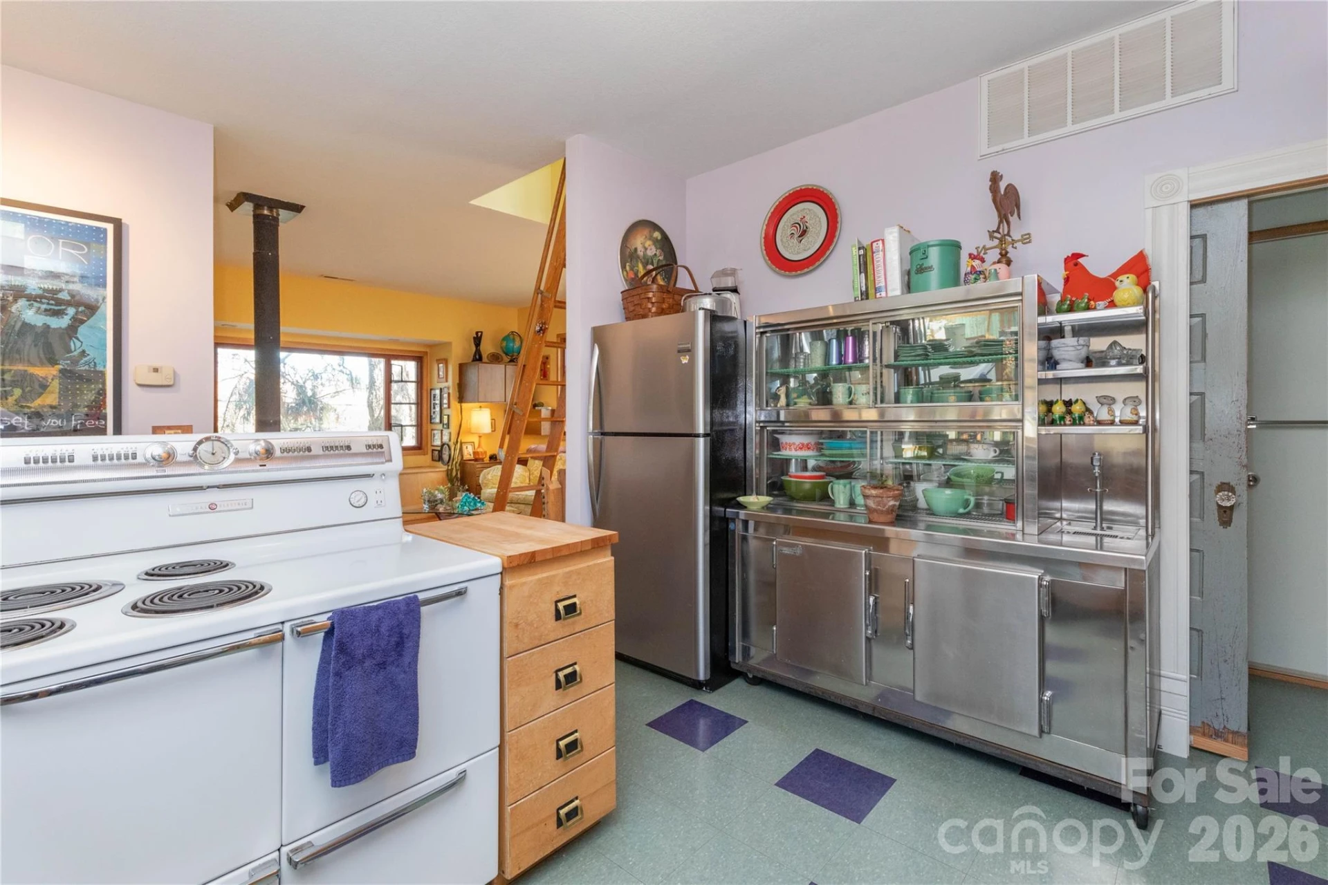 297 Hillside Street - Photo 19