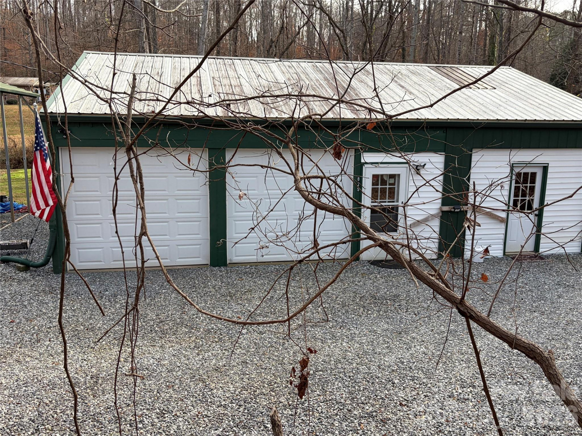 825 Maple Creek Road - Photo 15