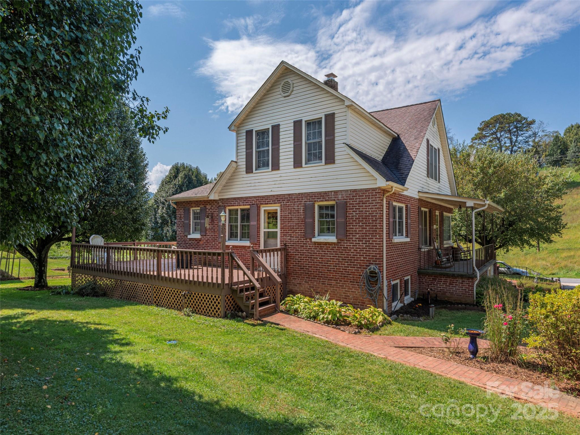 956 Iron Duff Road
