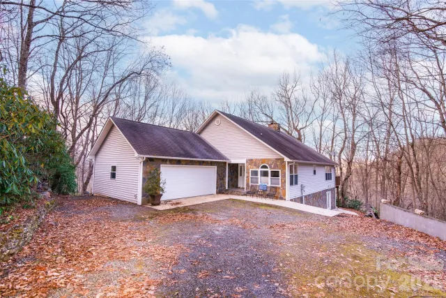 194 Ridgeview Drive