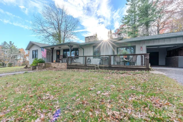 127 Reid Queen Drive, Little Switzerland, NC, 28749