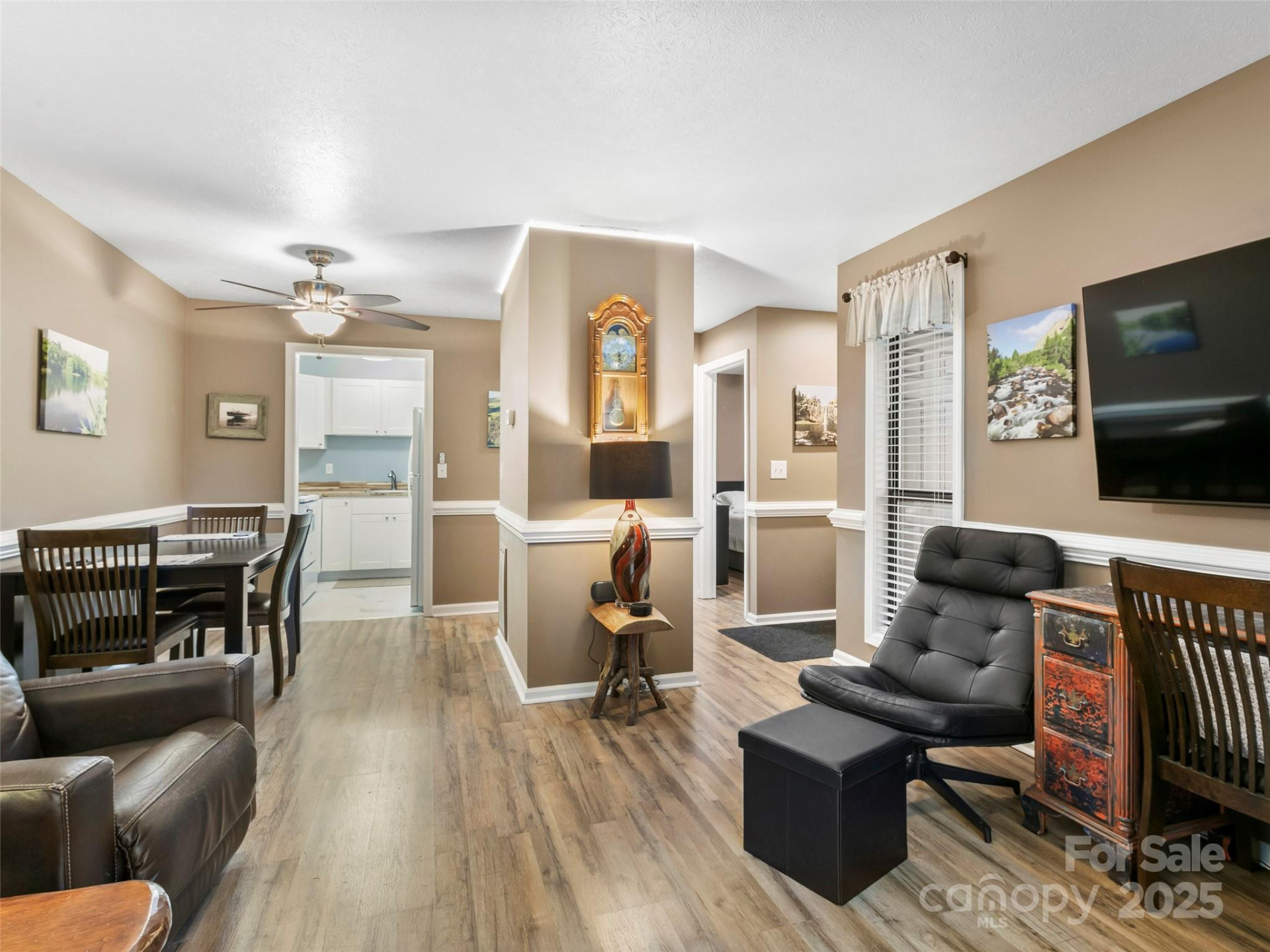 531 Courtwood Lane #2 - Photo 2
