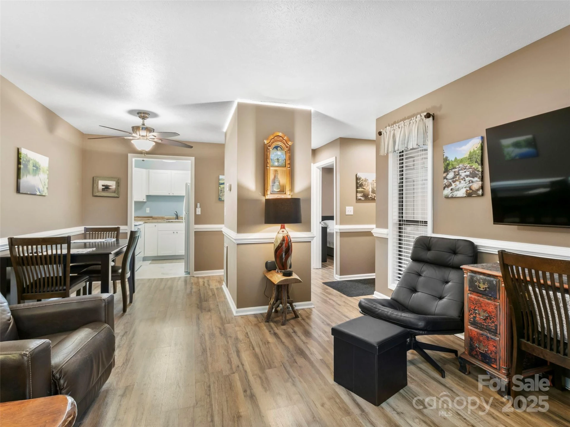 531 Courtwood Lane #2 - Photo 2