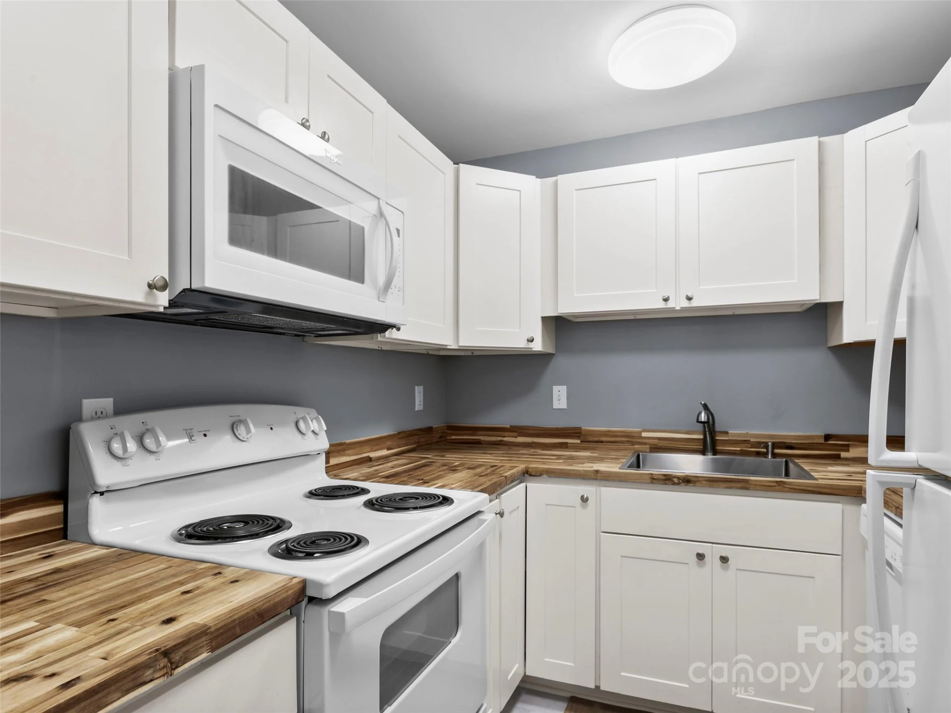 531 Courtwood Lane #2 - Photo 7