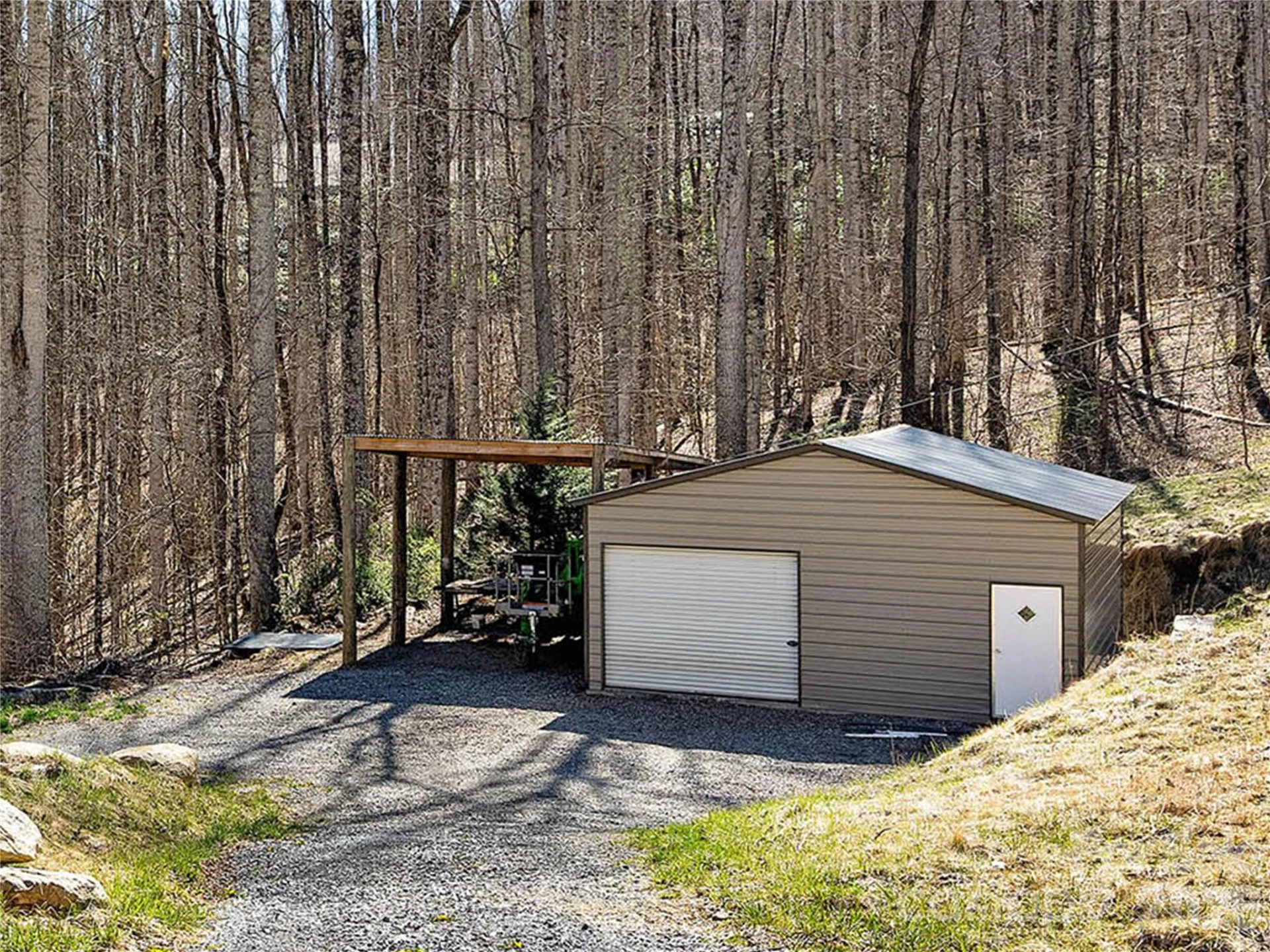 575 Twin Brook Drive - Photo 4