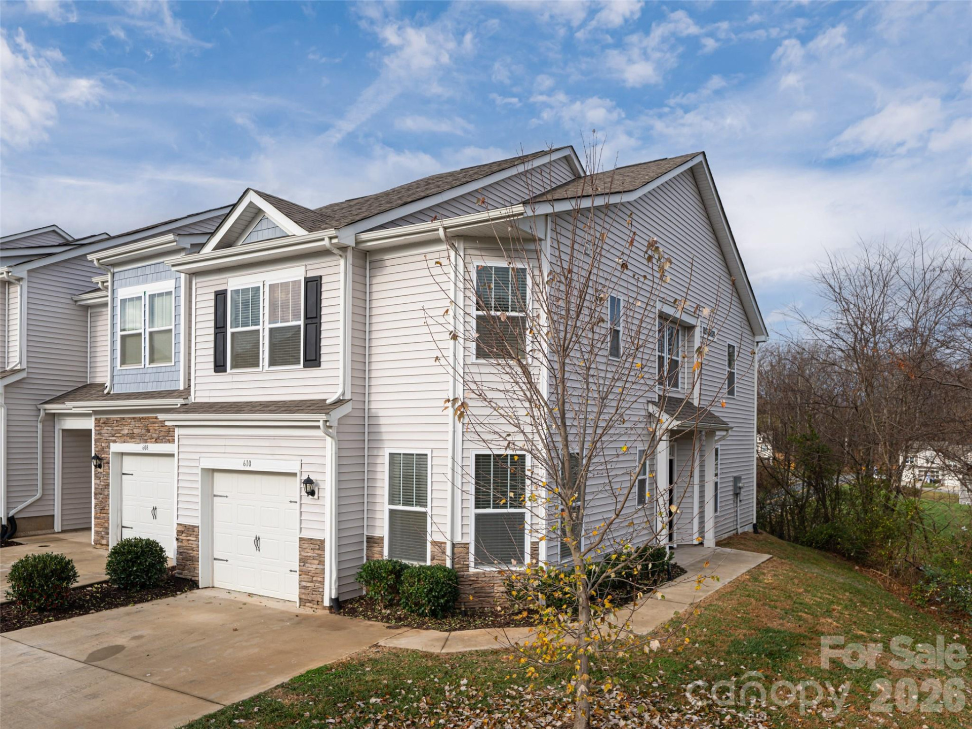 610 Santa Clara Drive - Photo 2