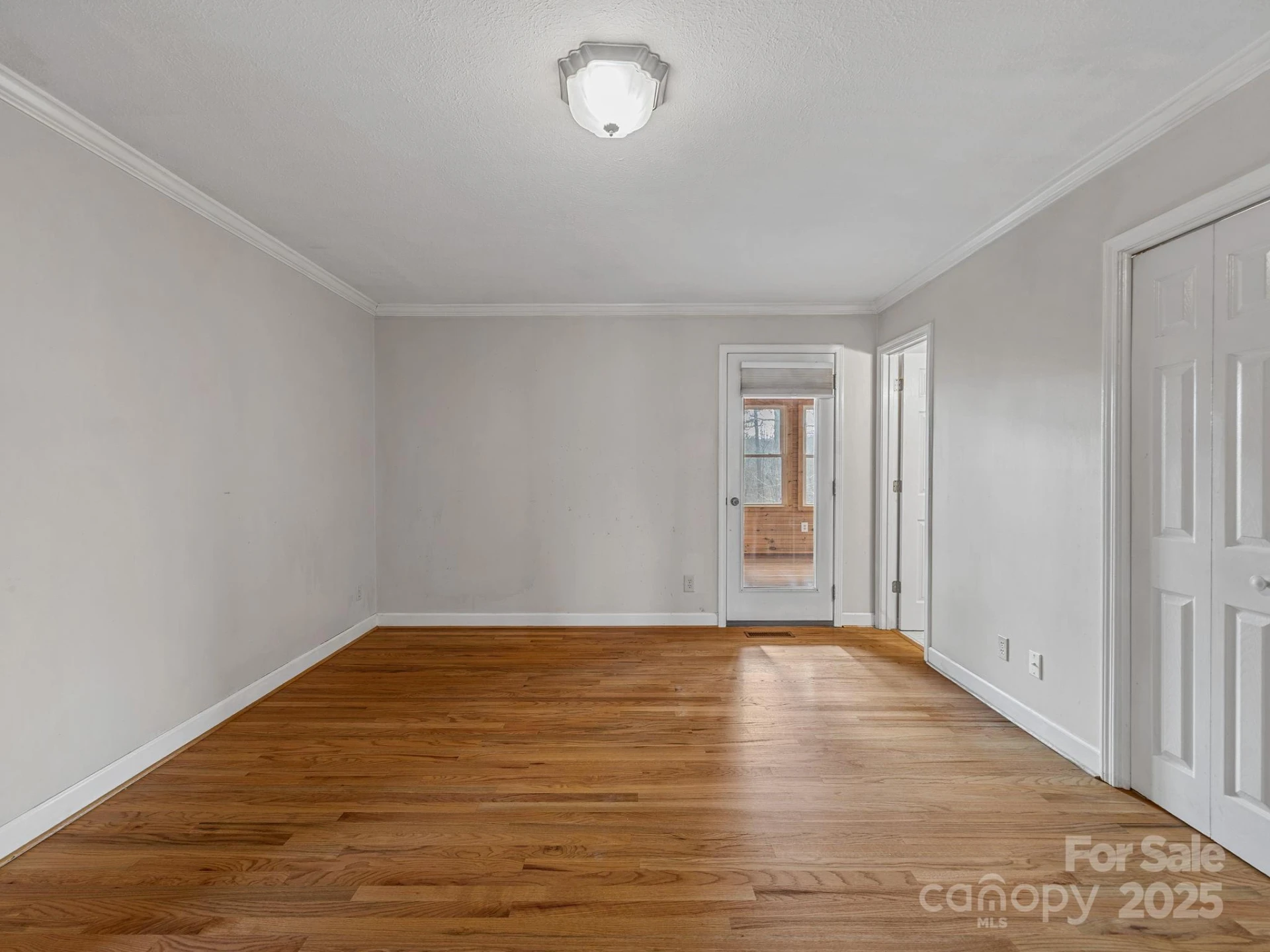 1020 Blanton Street - Photo 12