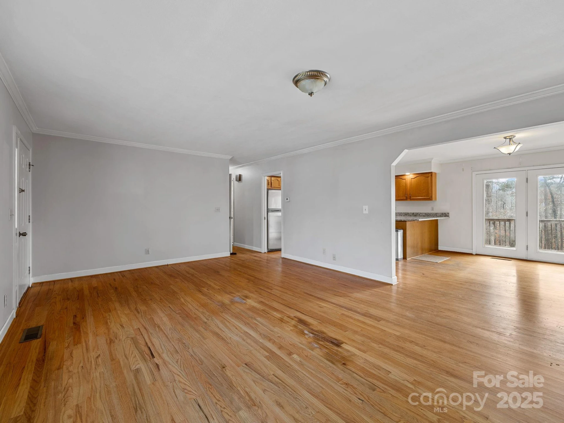 1020 Blanton Street - Photo 6