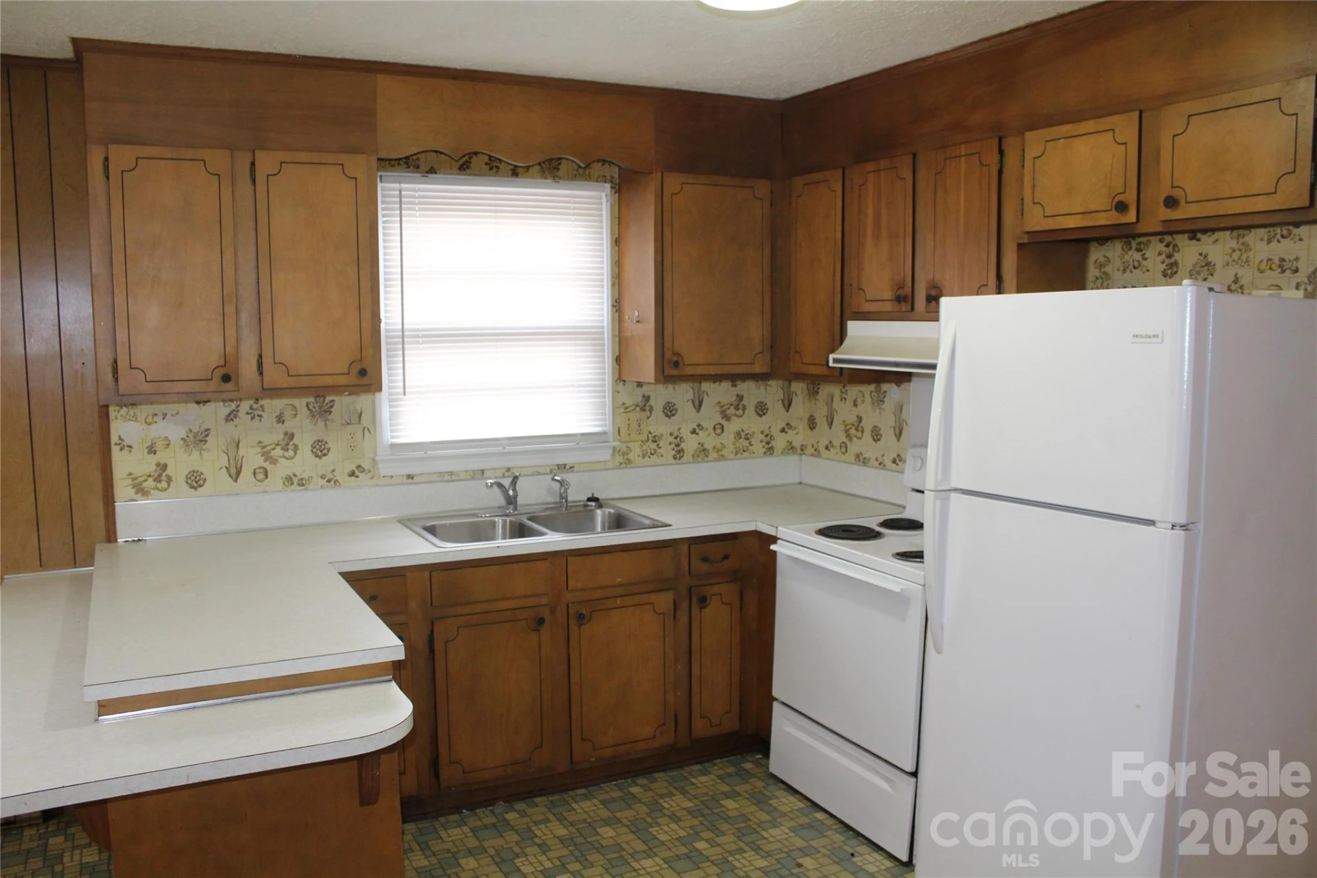 1156 Oak Forest Drive - Photo 5