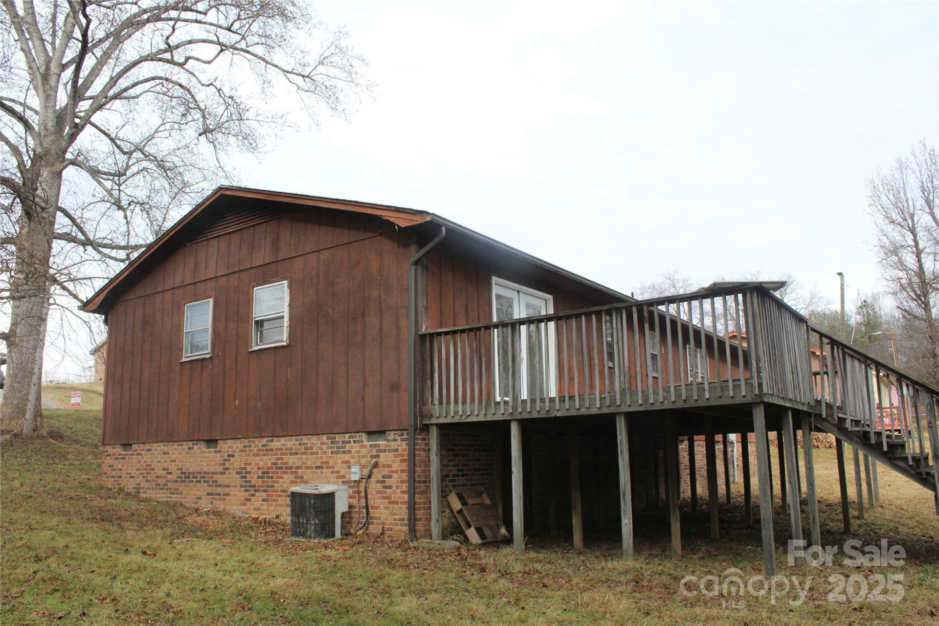 1156 Oak Forest Drive - Photo 5