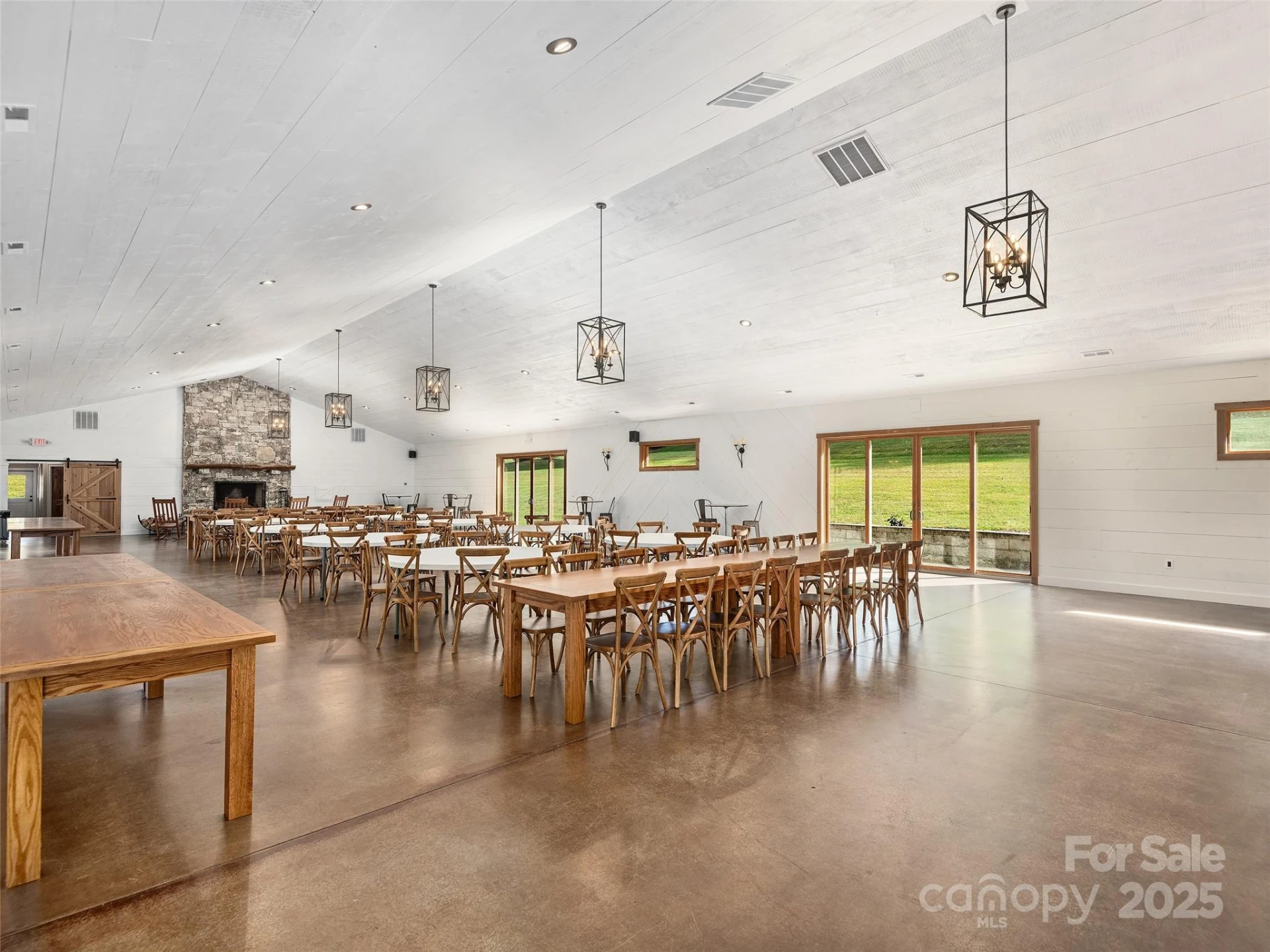 355 Johnson Drive - Photo 16