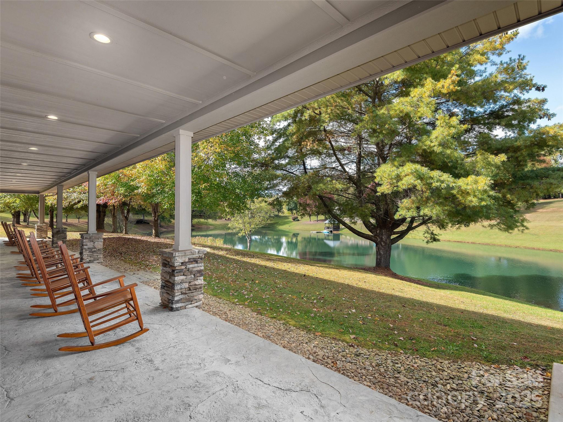 355 Johnson Drive - Photo 23