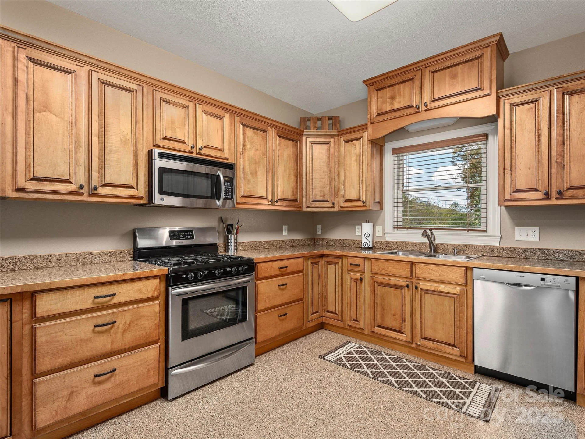 355 Johnson Drive - Photo 29