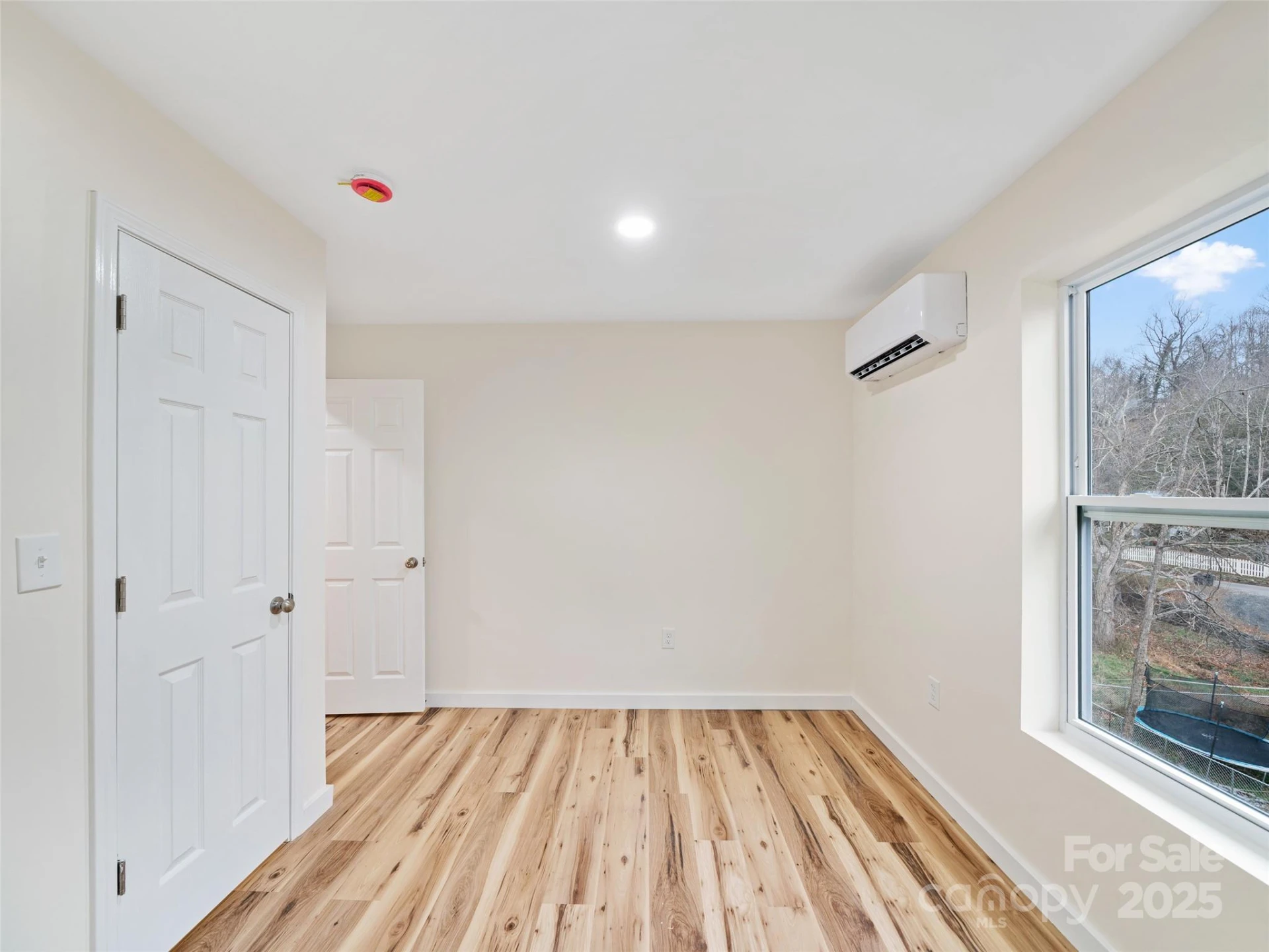48 Phillips Lane - Photo 16