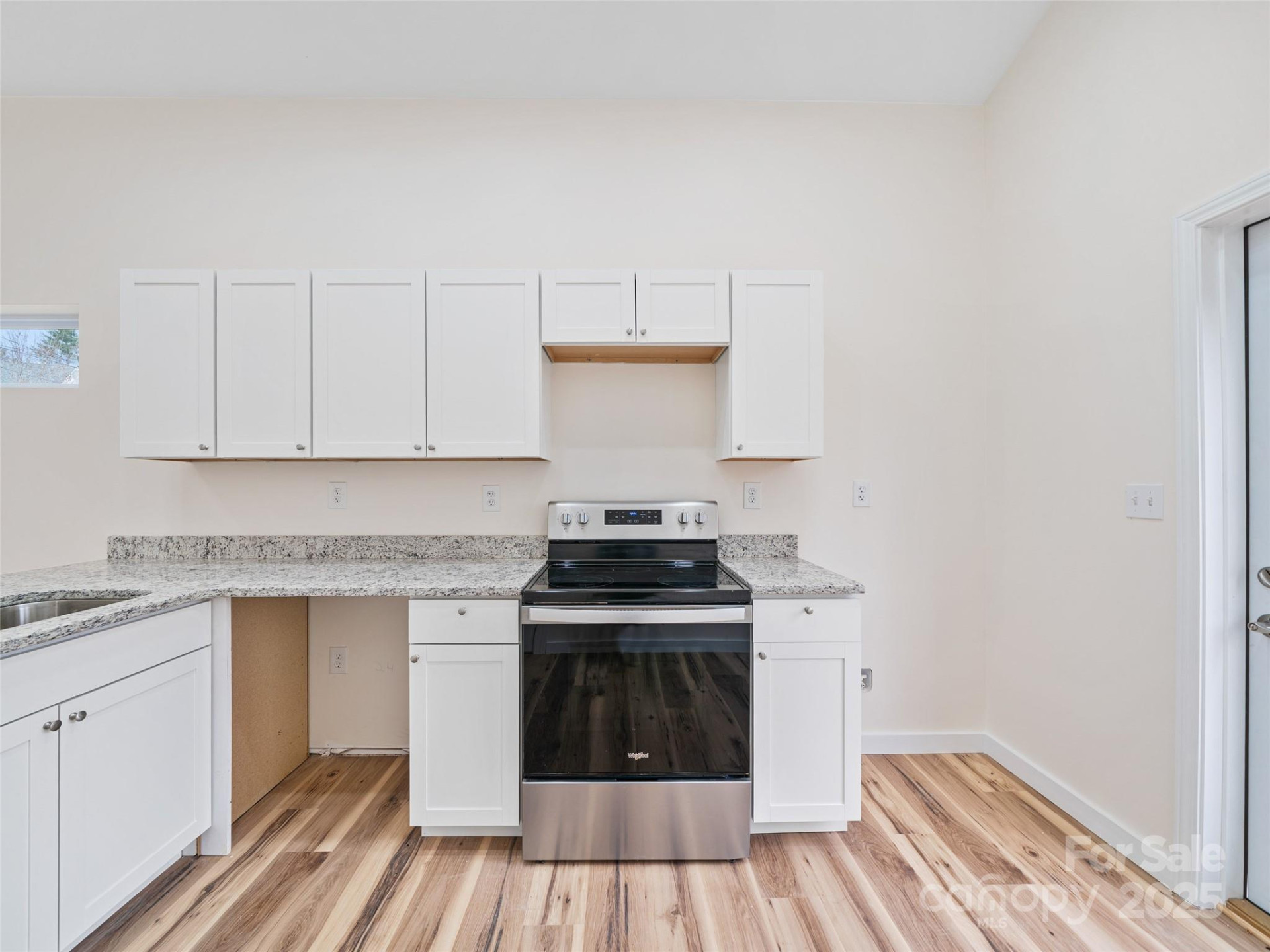 48 Phillips Lane - Photo 6