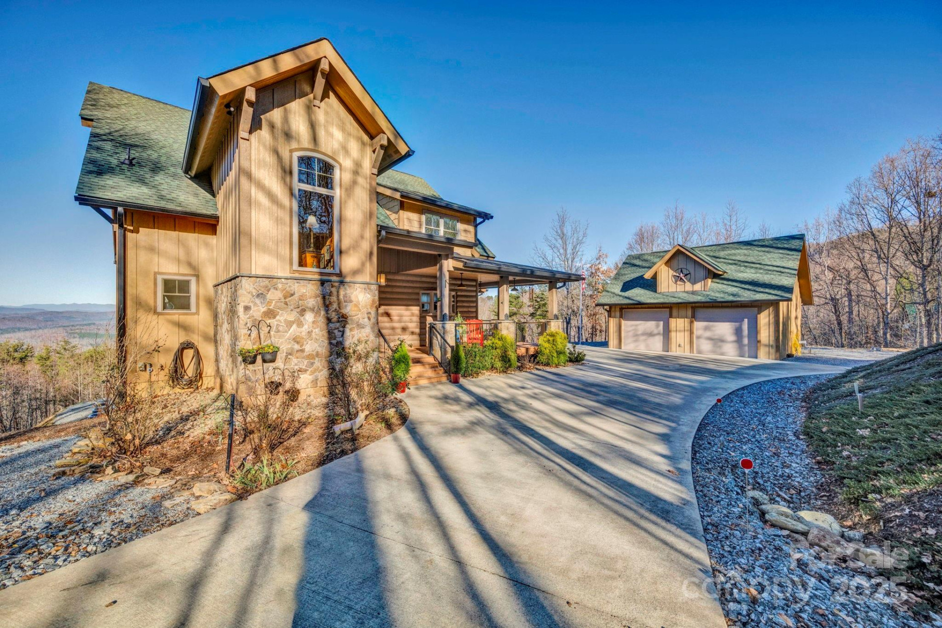 146 Sarinac Drive - Photo 2