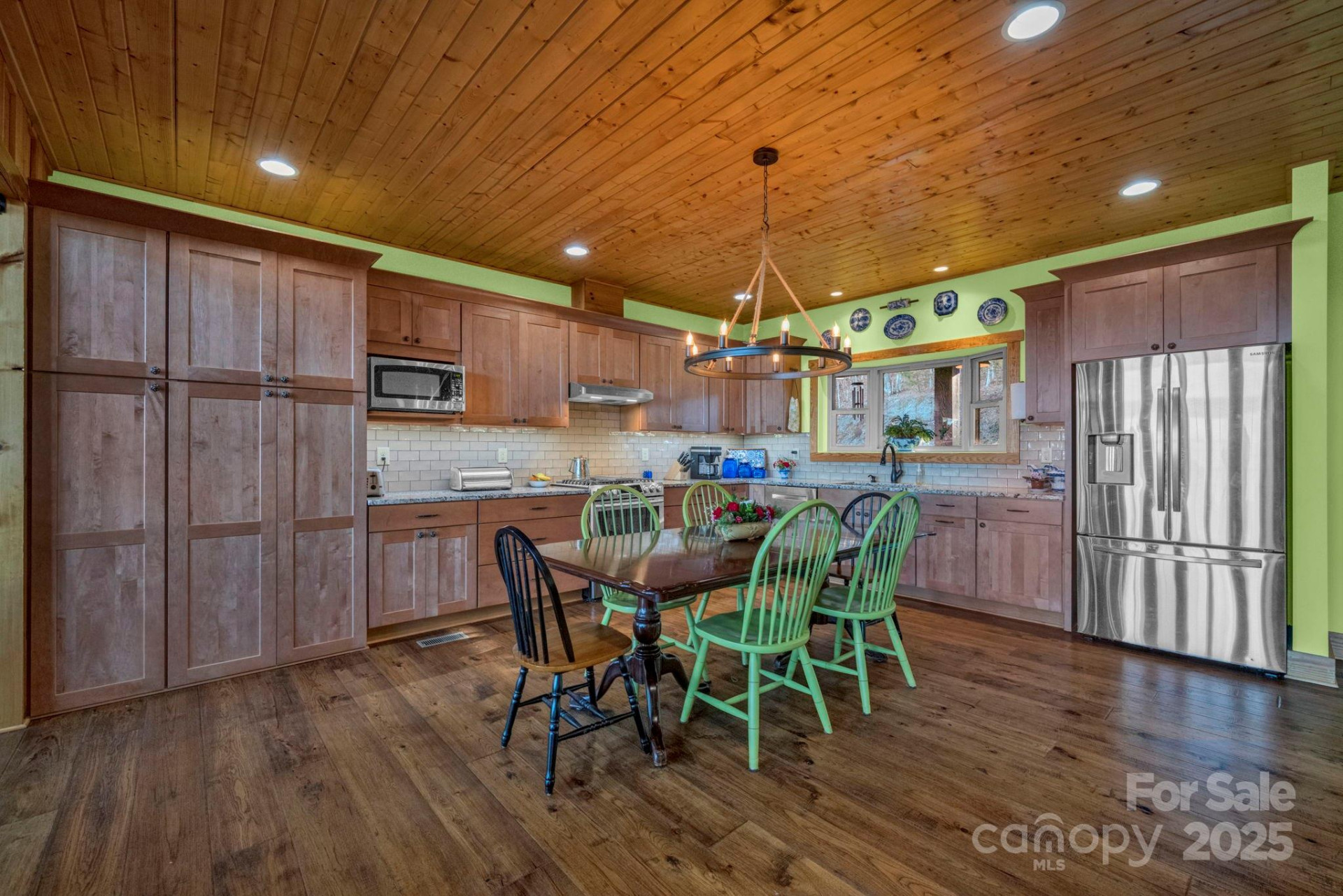 146 Sarinac Drive - Photo 8