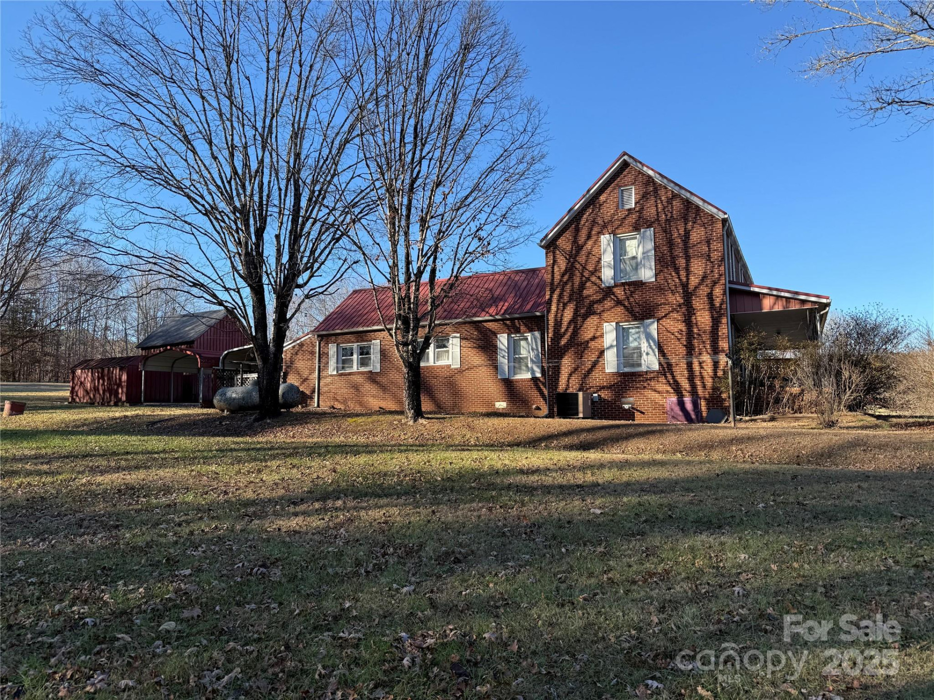 6496 US 221S Highway - Photo 4