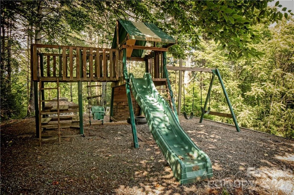 2736 White Oak Flats Road - Photo 34