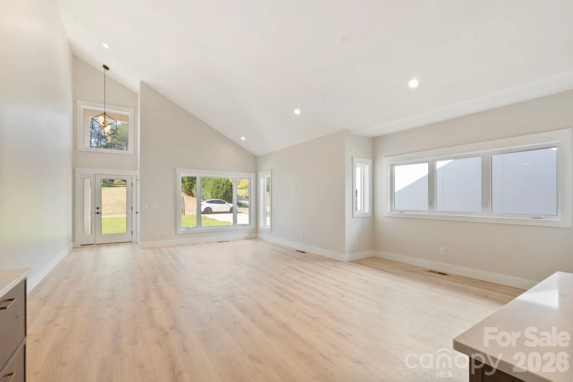 5733 Selkirk Drive - Photo 17