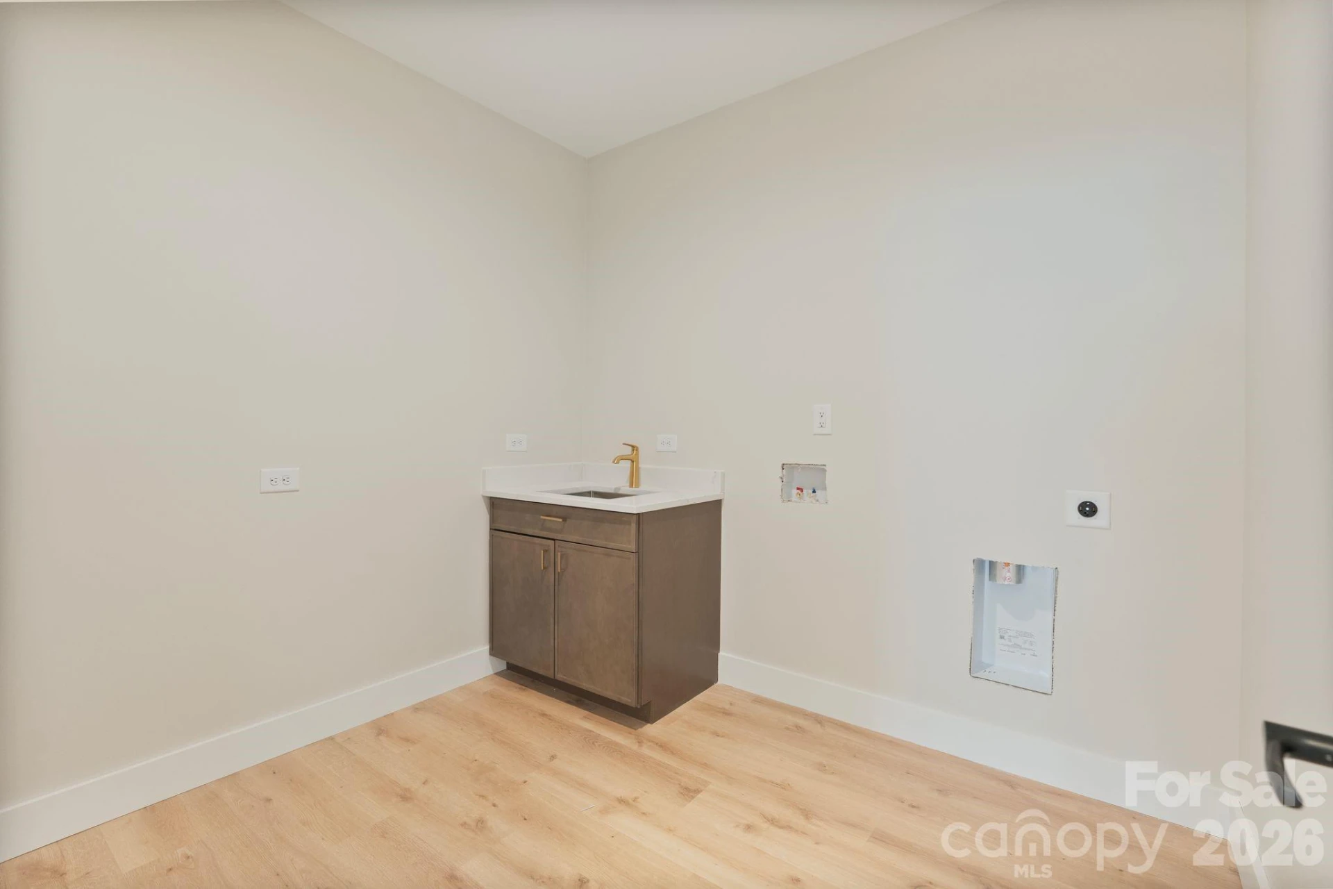 5733 Selkirk Drive - Photo 28