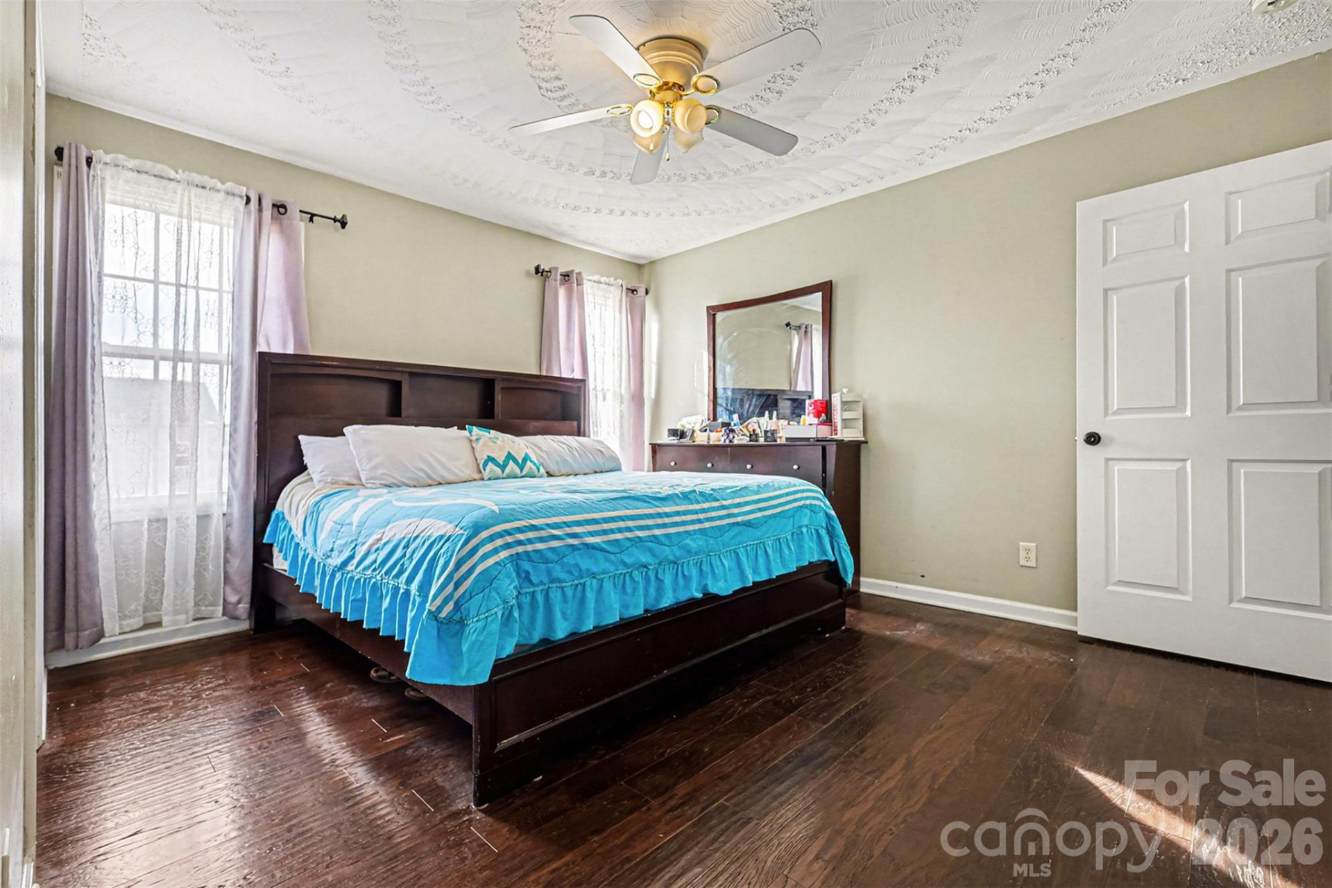 105 3rd Avenue - Photo 17