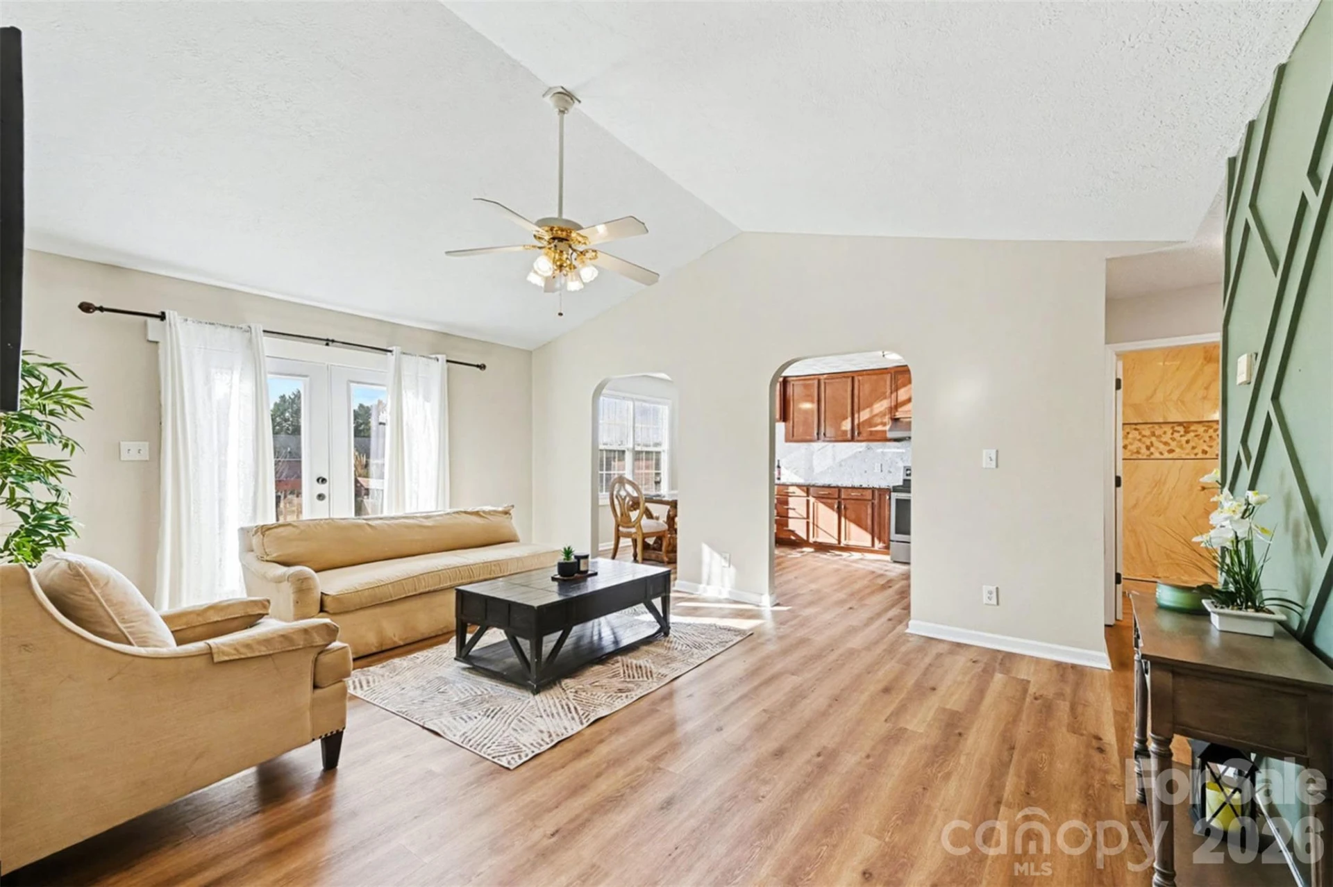 105 3rd Avenue - Photo 5