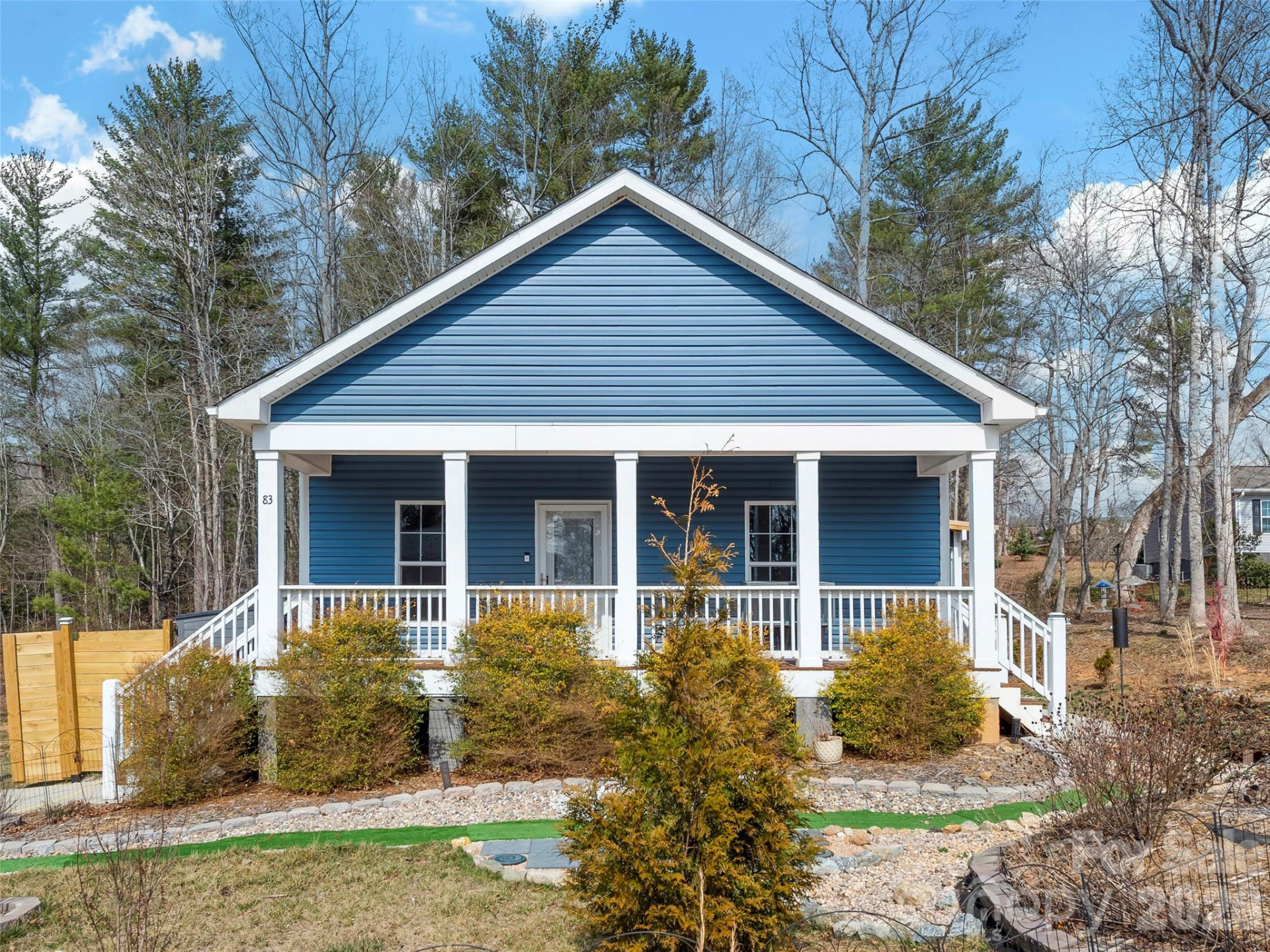 83 Moss Hill Drive - Photo 2