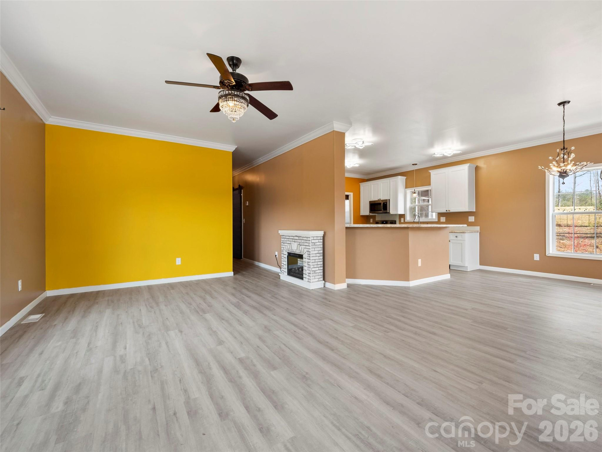 83 Moss Hill Drive - Photo 14