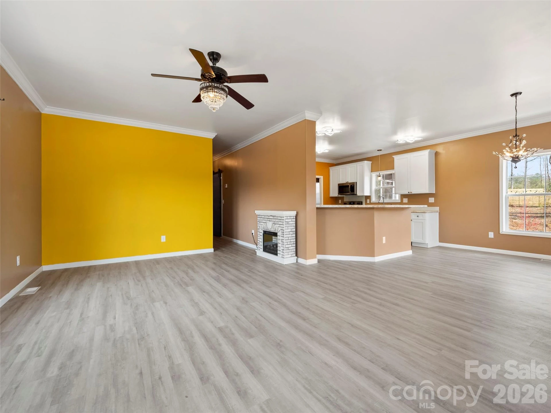 83 Moss Hill Drive - Photo 14