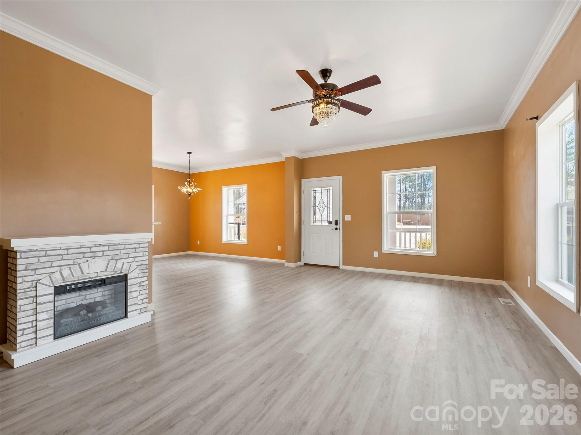 83 Moss Hill Drive - Photo 15