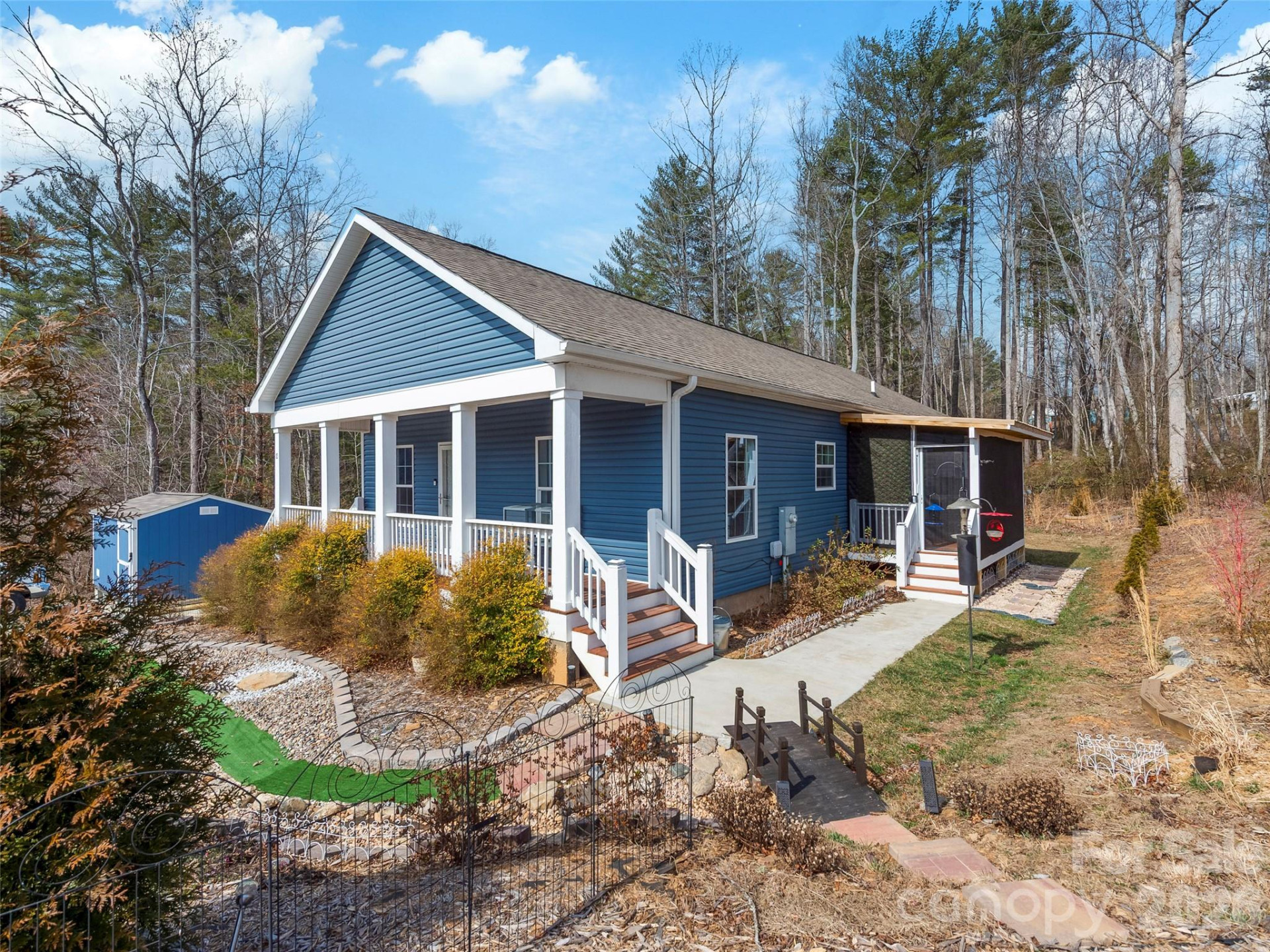 83 Moss Hill Drive - Photo 3