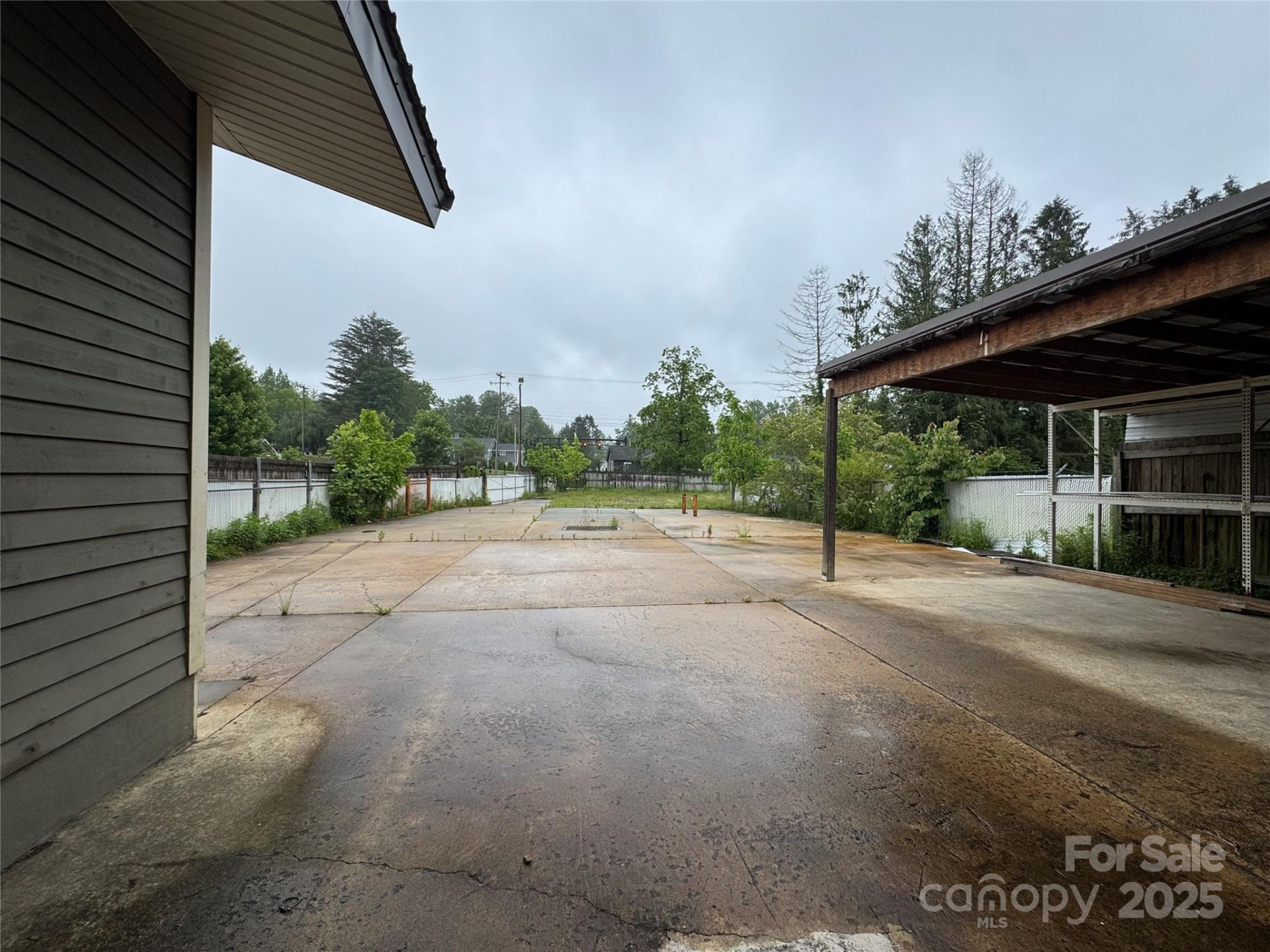 280 Broad Street - Photo 16