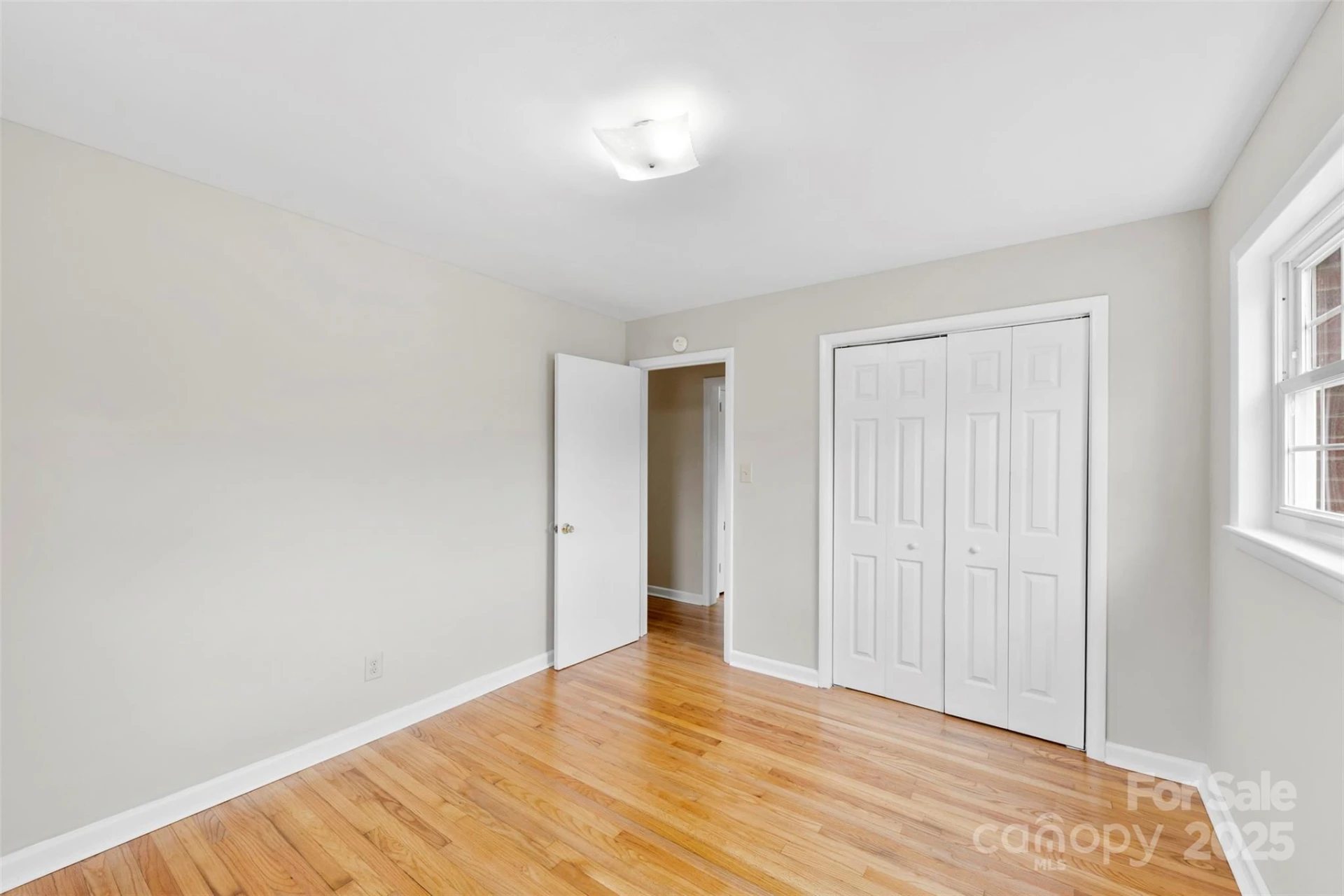 746 Vale Street - Photo 14