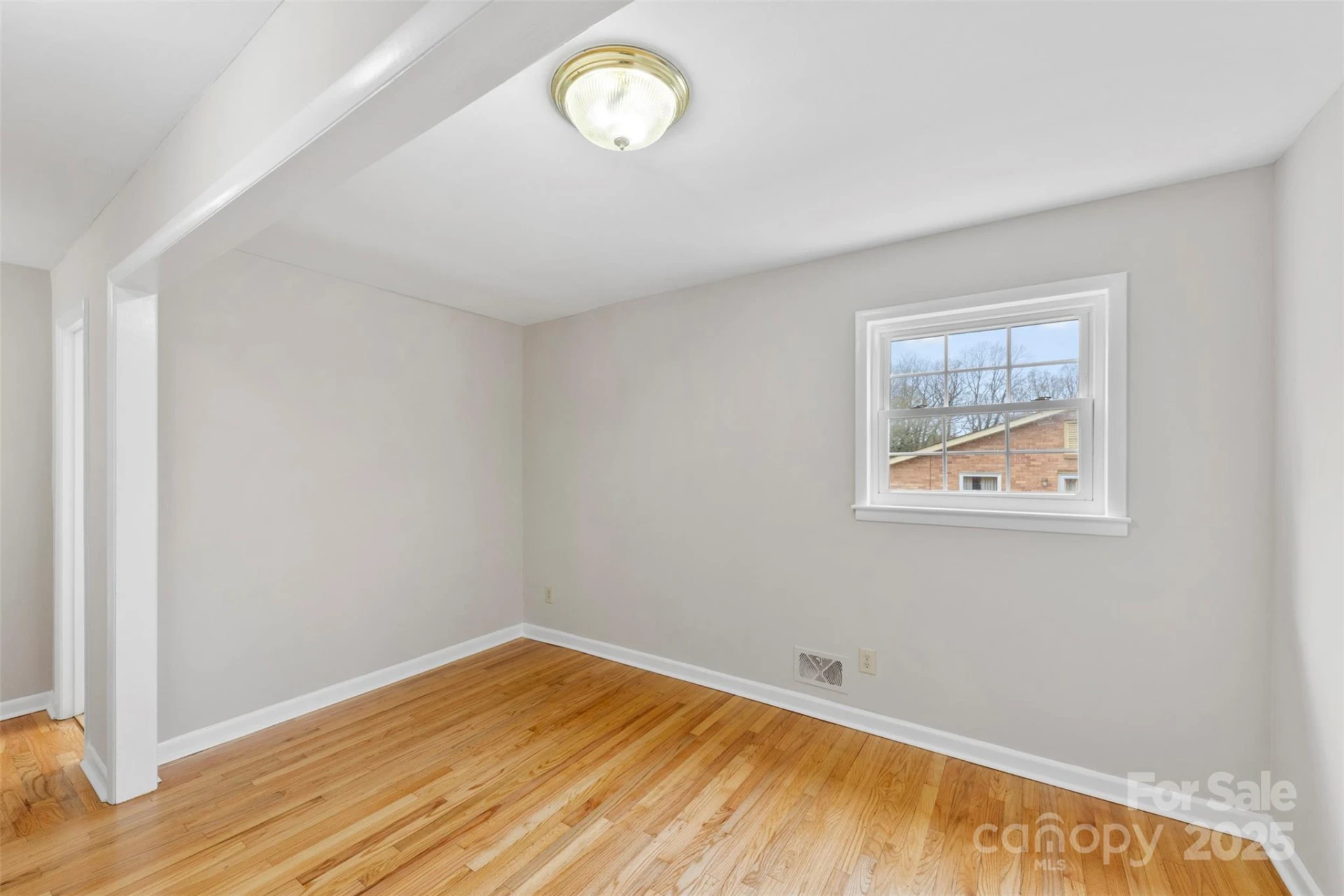 746 Vale Street - Photo 16
