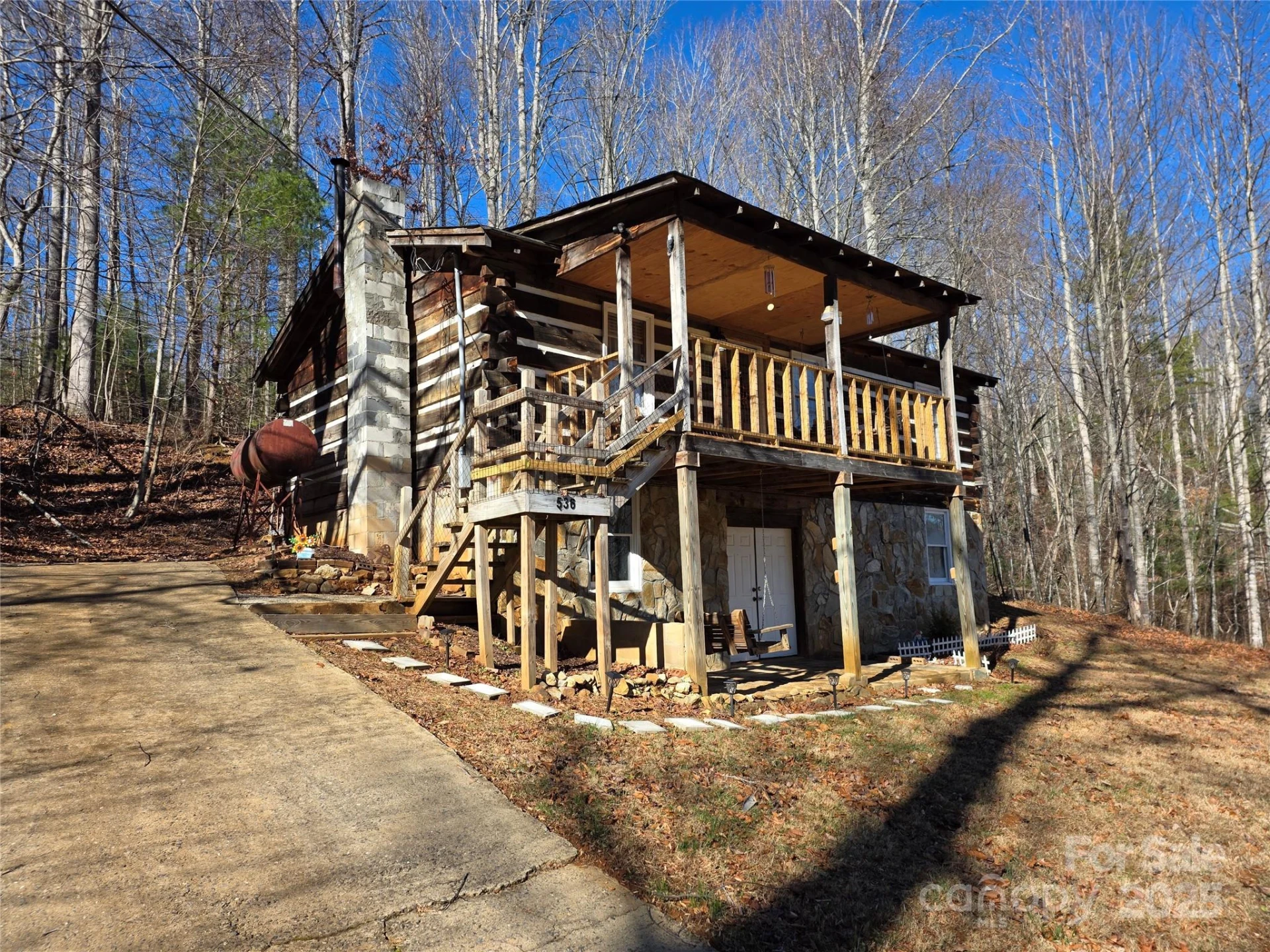 536 Hickory Springs Road - Photo 5