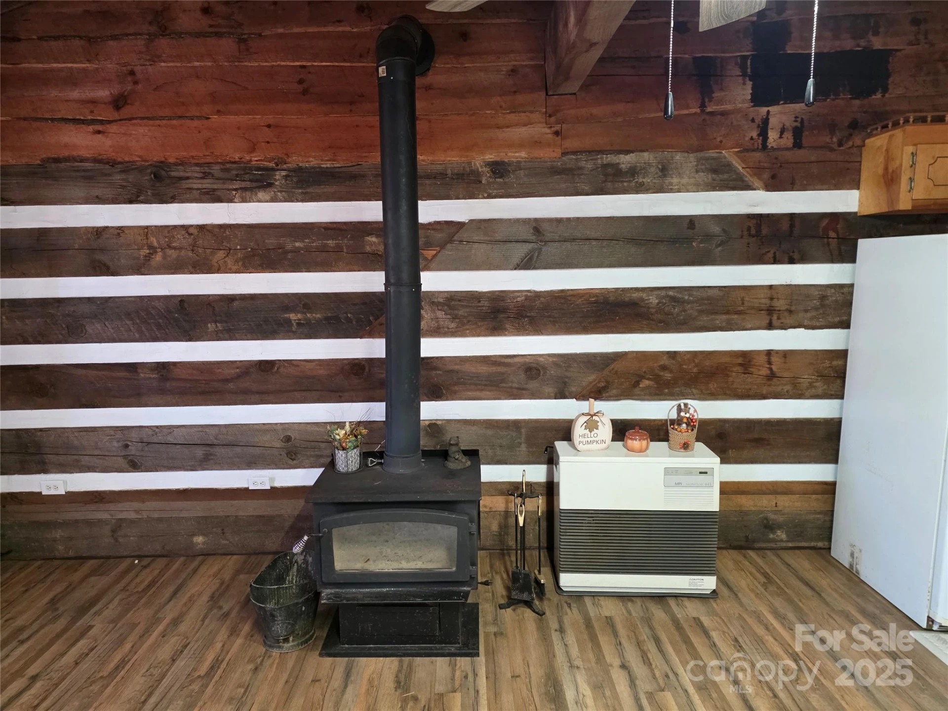 536 Hickory Springs Road - Photo 9