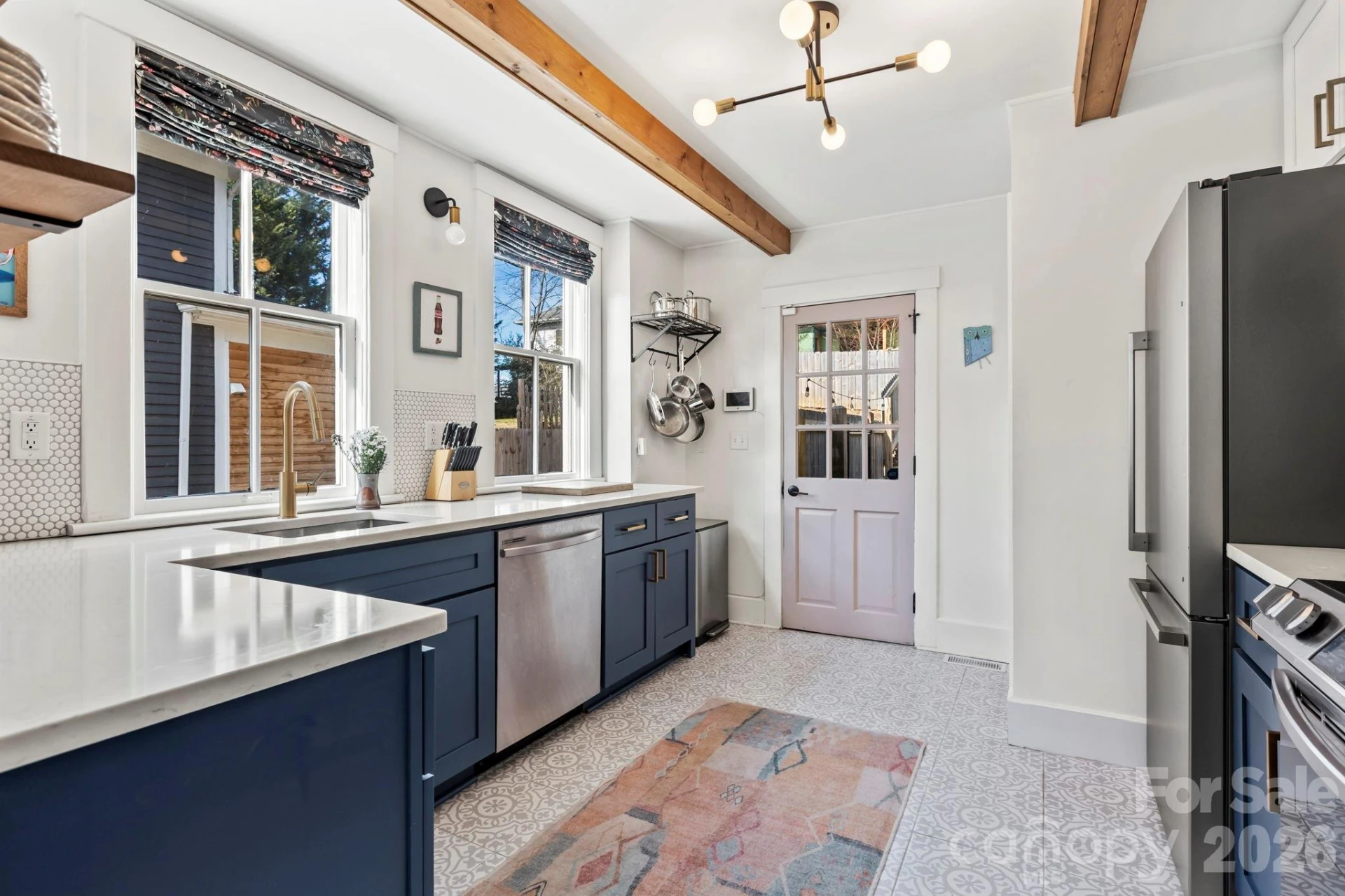 83 Arlington Street - Photo 9