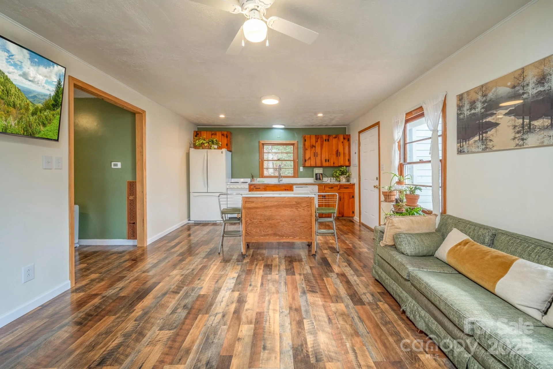 361 Rainbow Lake Drive - Photo 6