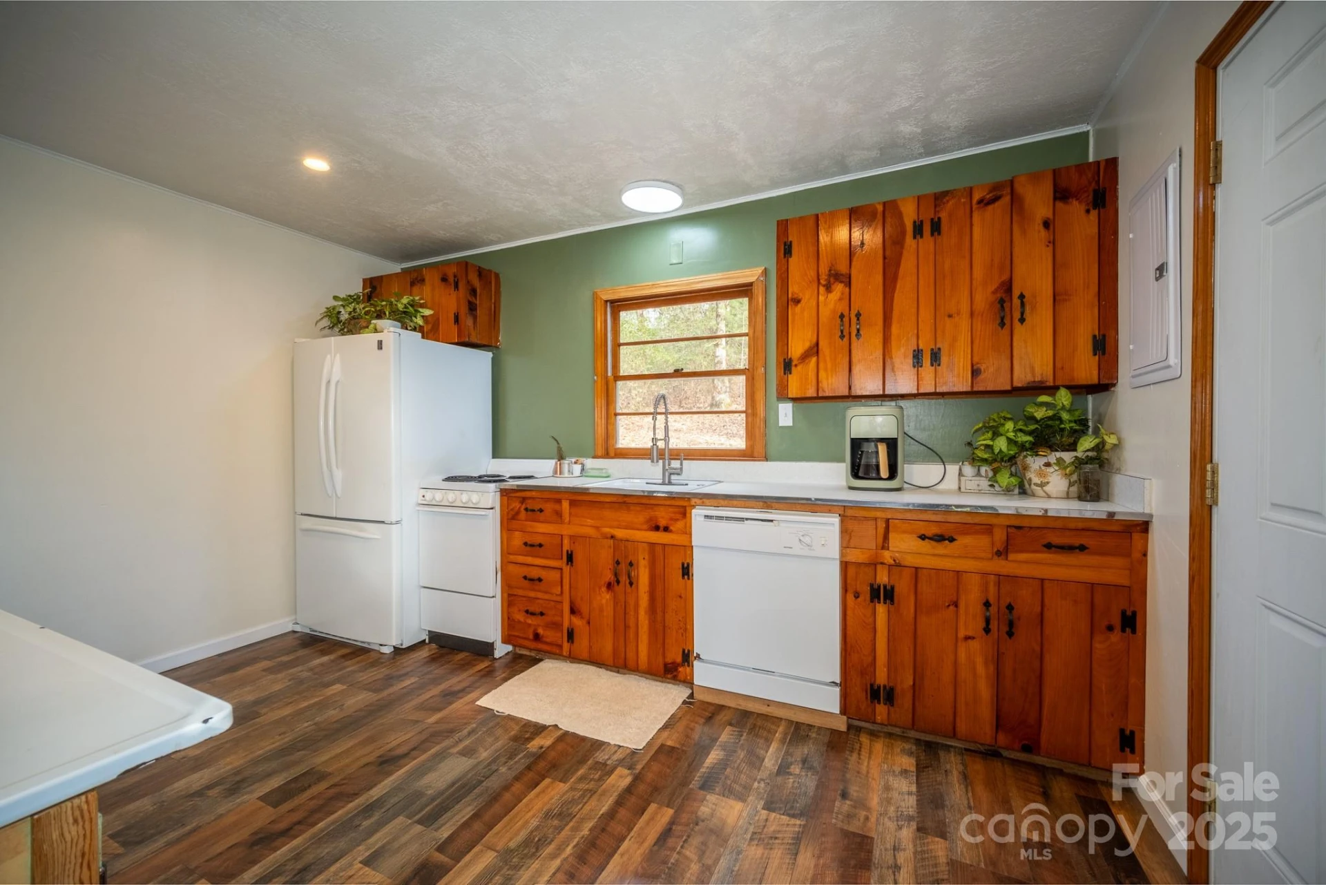 361 Rainbow Lake Drive - Photo 9