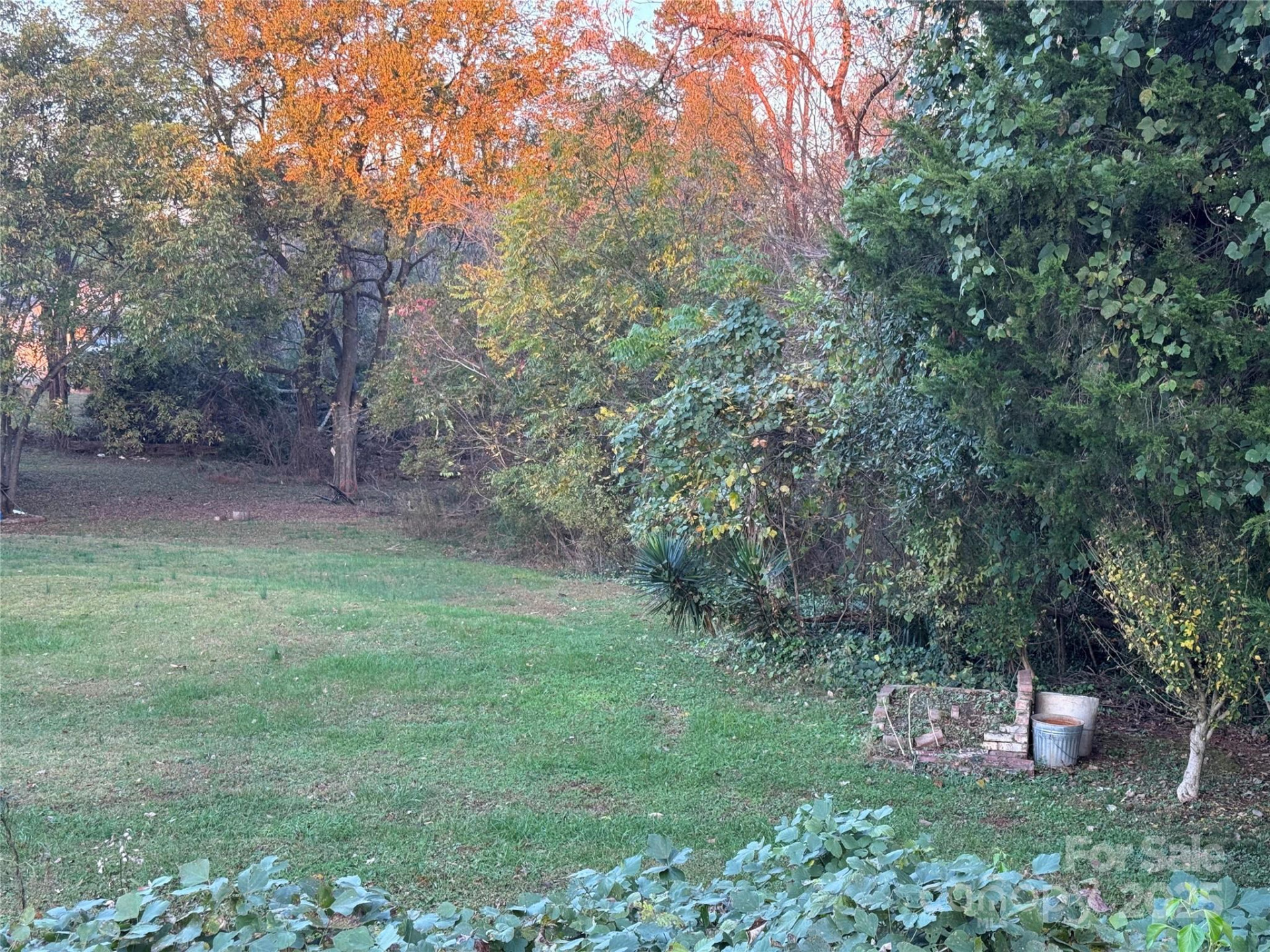 144 St Helena Drive - Photo 8