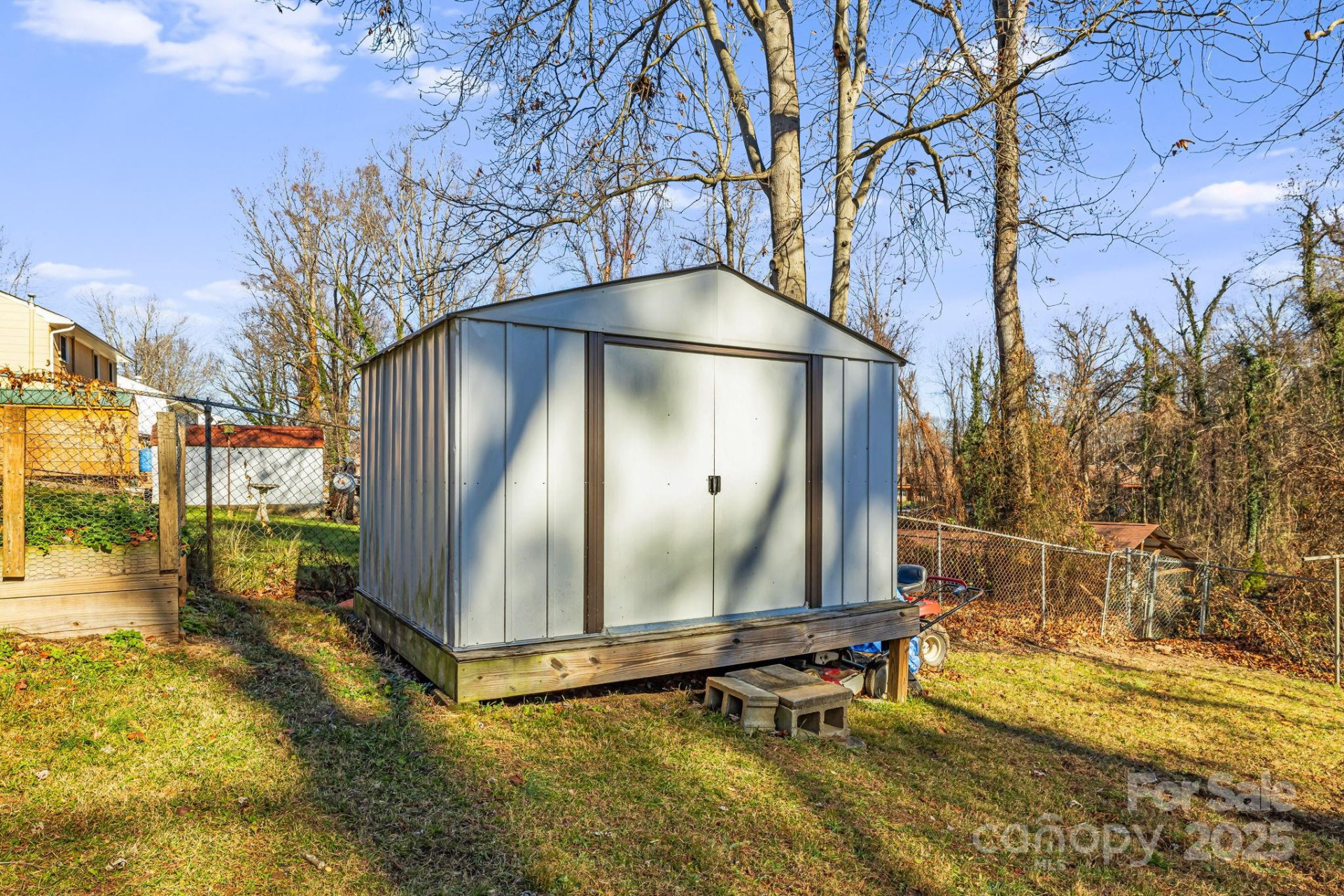7 Crestland Road - Photo 29