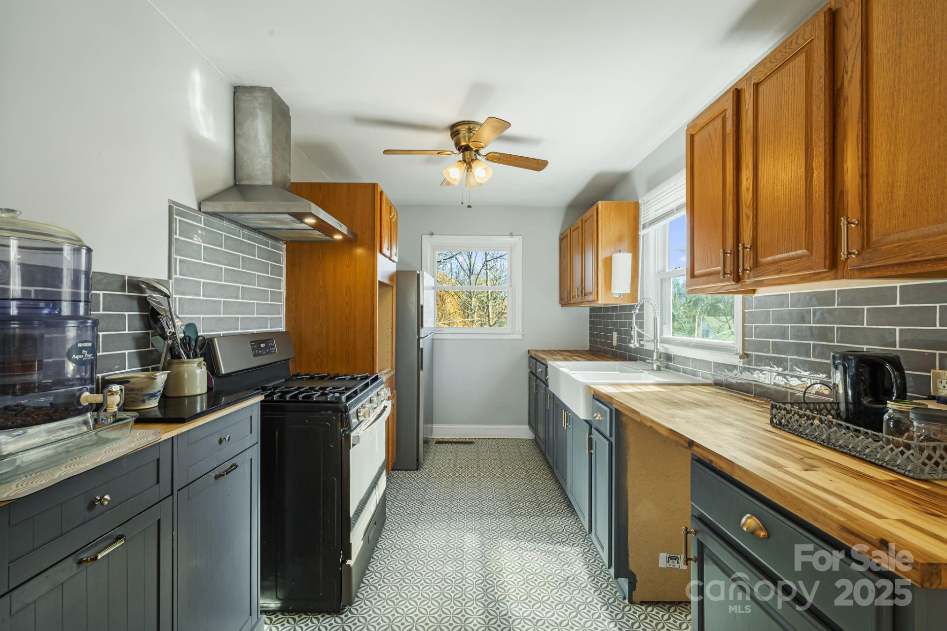 7 Crestland Road - Photo 9