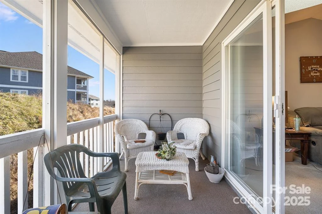 2904 Sagamore Lane - Photo 6
