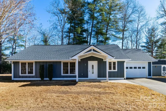 7 McGee Ridge Road