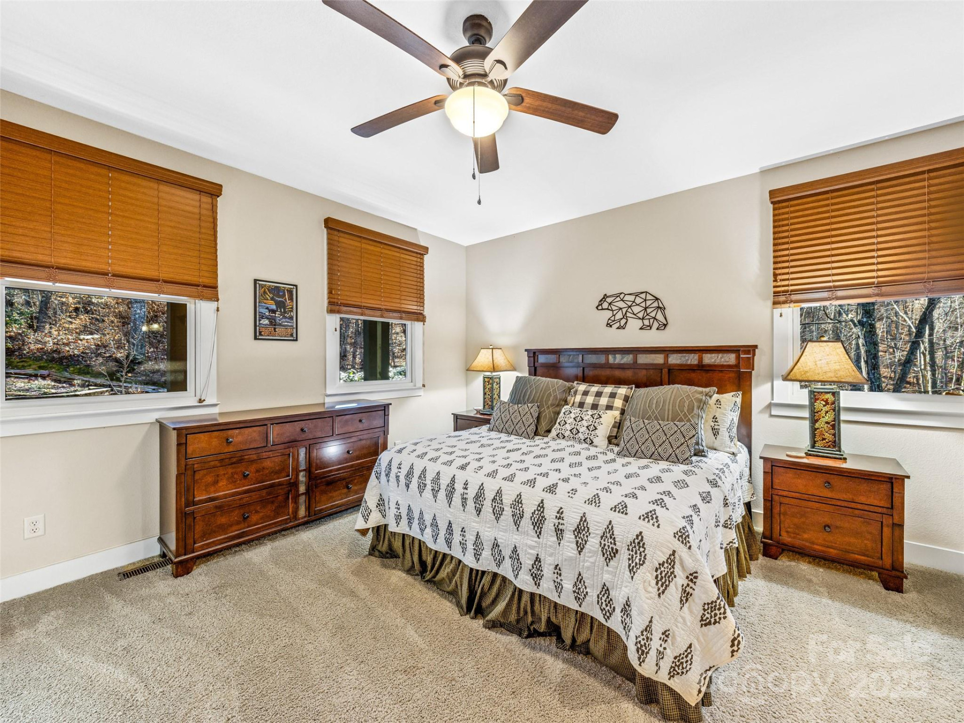 298 Hedgewood Drive - Photo 15