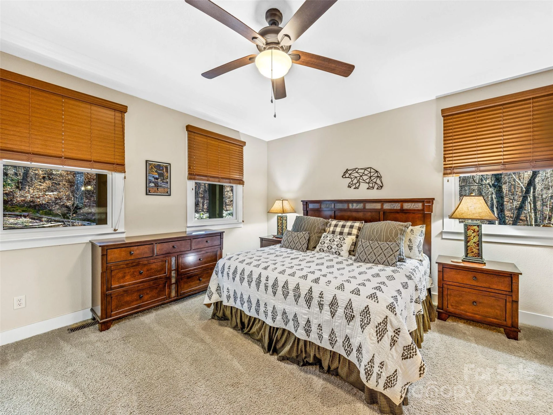 298 Hedgewood Drive - Photo 15