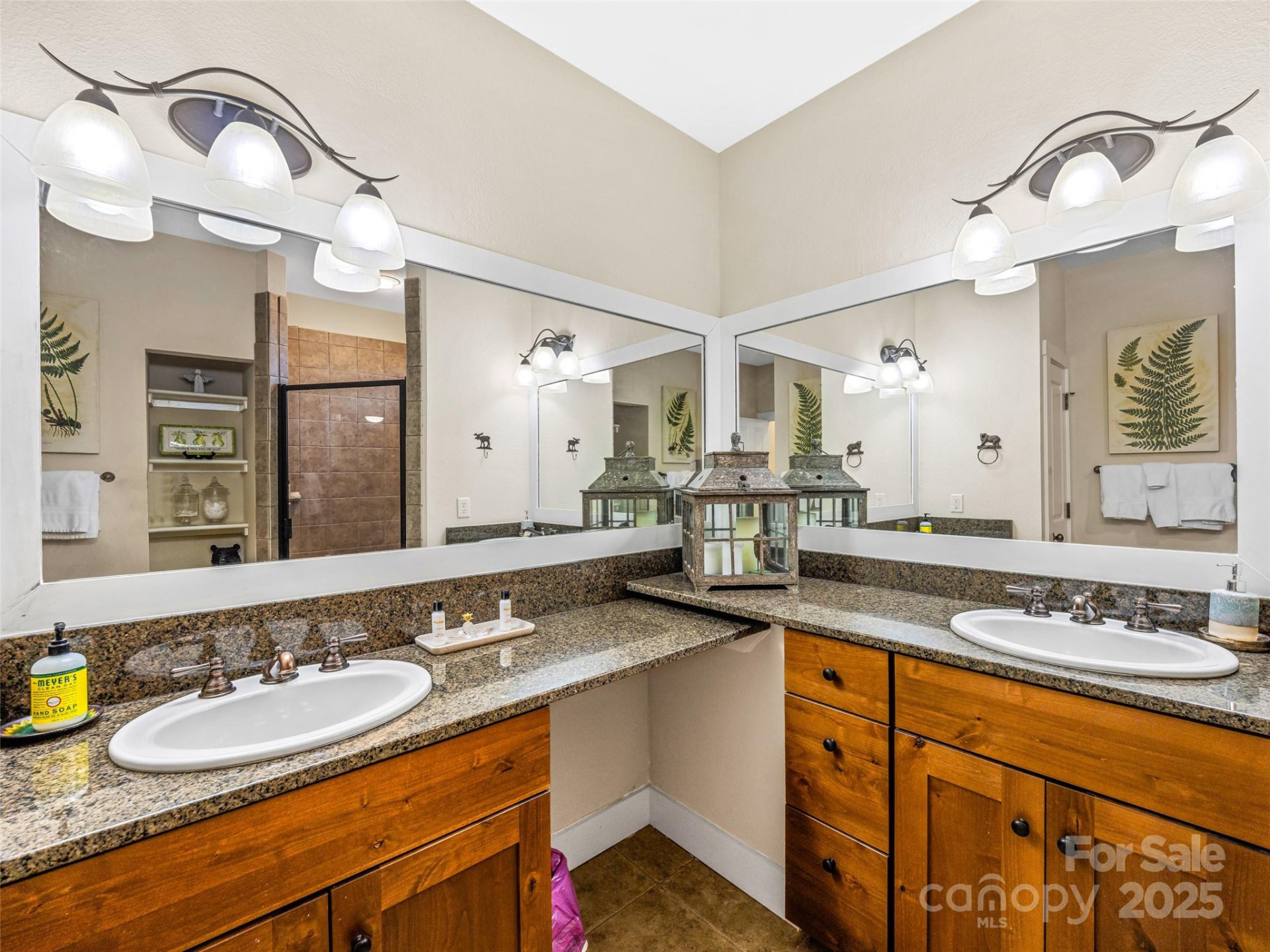 298 Hedgewood Drive - Photo 17