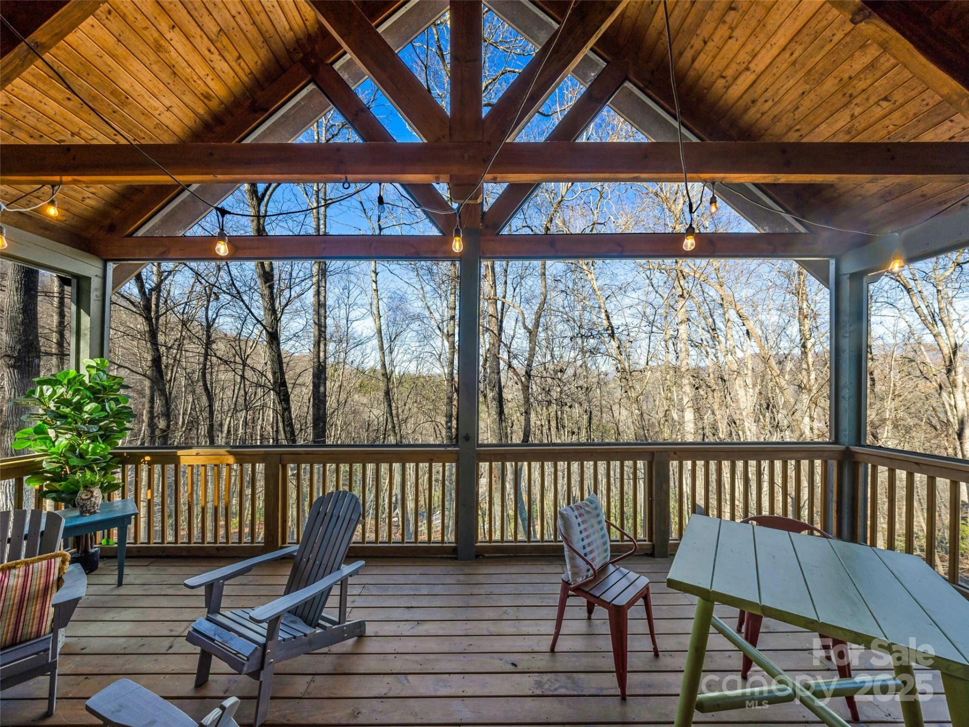 298 Hedgewood Drive - Photo 3