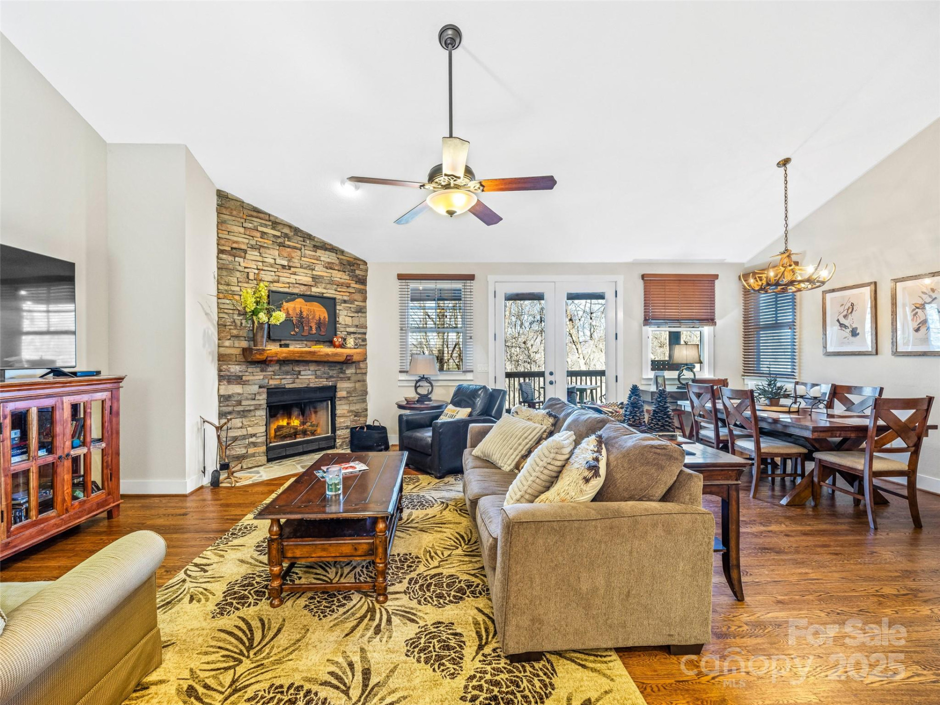 298 Hedgewood Drive - Photo 5